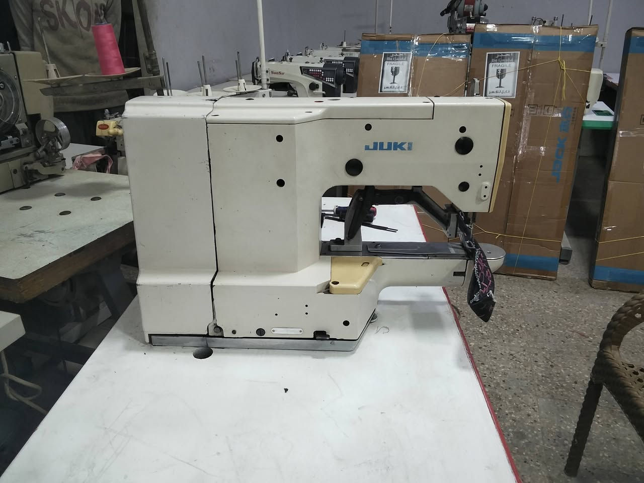 فرماتوره جوكي 
قليوب المحطه 
01112202499


**إذا كنت صاحب هذا الإعلان وتريد حذفه لأي سبب، رجاءا أرسل رسالة إلى الدعم الفني**