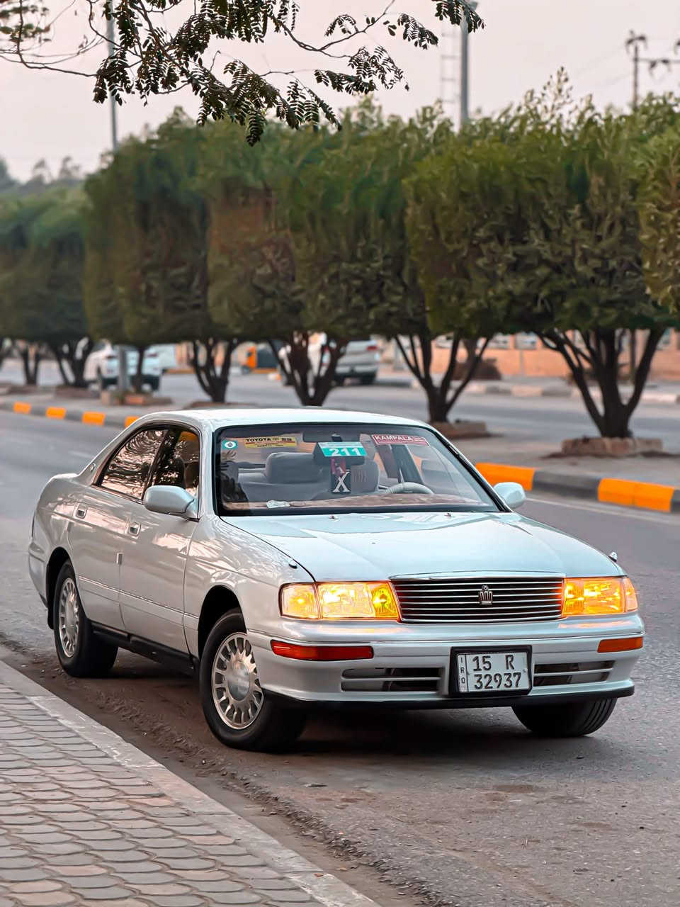 السلام عليكم من رخصت الأدمن المحترم..
صلوا على محمد 😍
TOYOTA CROWN ((1993)) 👑..
تويوتا بطة كراون موديل 1993 (شركة القلم) مكفولة كفالة عامة من الضربة والتبديل فقط صبغ عام بسبب شخوط وجرد السيارة جديدة جداا وبعدها في حالة الوكالة أي نقص مابيها كير مكينة بالكارتون حدادية تبريد كلشي جاهز وشغال نقص كد شعره مابيها جاهزة من جميع النواحي تخم تاير باتري جديد وبل اضافة عليها طبقة حماية ((نانو سيراميك)) مع الضمان رقم انبار دولي تتحول بكافة محافظات العراق سنوية لغاية ((2030)) السعررررر((69)) وبيهااااا مجاااال.....🤍
للأستفسار:*********** 
           أو ***********
