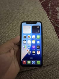 آيفون اكس ار • بطارية ٧٧٪ • كامرة رجة