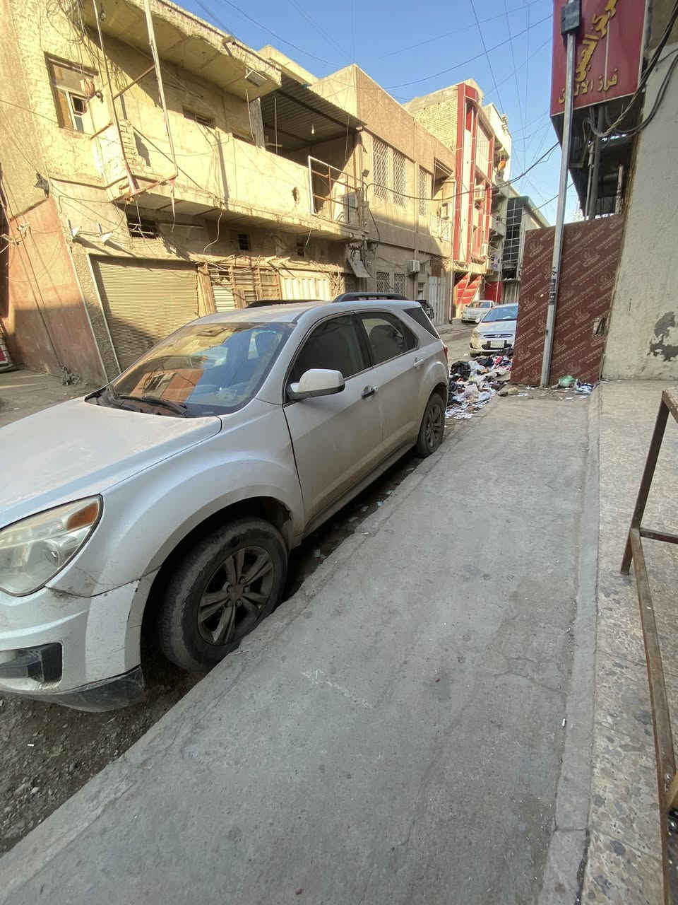 السلام عليكم  
شوفرليت اكيونكس ٢٠١٣ وارد خليجي لون ابيض السعر ٩٥$ بيهة مجال بصيط لتواصل/***********
