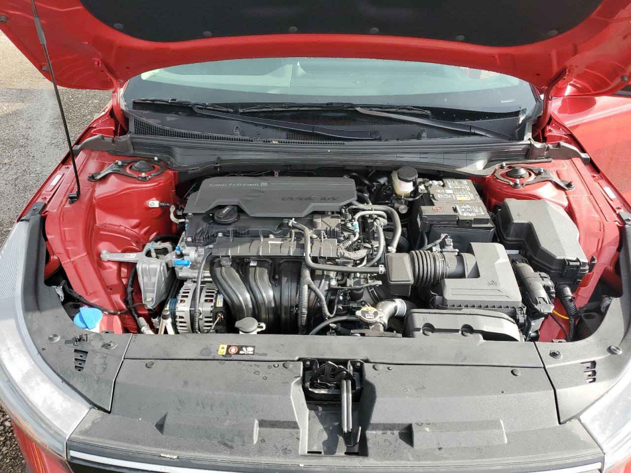 سلام عليكم كيا كي فور للبيع موديل 2025 السياره مصلحه حره جاهز ماعده الرقم مكان  السياره بابل الي يردها يتصل ***********
