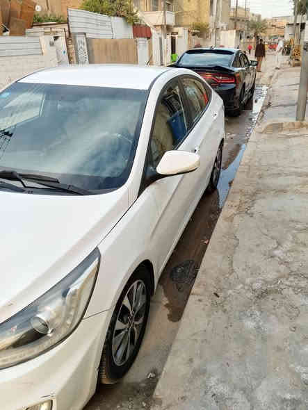 سلام عليكم للبيع  اكسنت موديل 2017وارد كوري رقم بغداد دولي جاهزه مكينه كير تبريد
فول مواصفات ماعده الفتحه
سياره بيه صبغ  نص  جاملغ خلفي ونص باب الخلفي   
مكان السياره بغداد البياع  الشرطه الخامسه للتواصل ***********
السعر 107وبيه مجال
