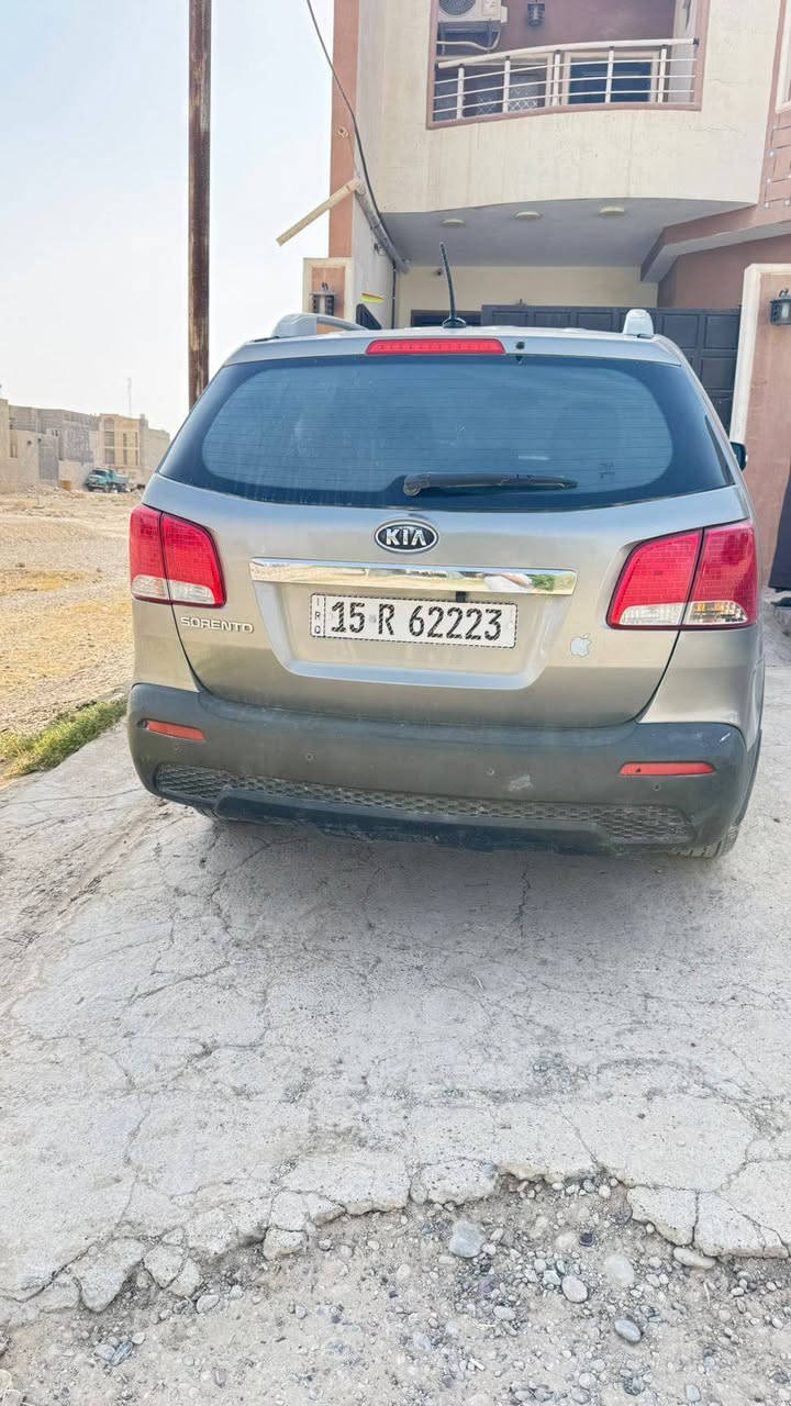 سورنتو 2013 محرك 6
قطعه وحده صبغ 
سعر 147
***********
