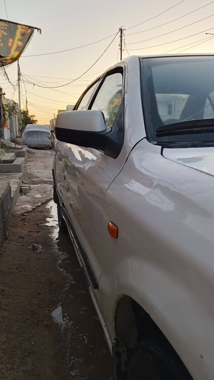 السلام عليكم سمند موديل ٢٠١٠ بيهة خيط بخار بسيط للاستفسار التواصل على الرقم *********** السعر ٢٥ بيهة مجال قليل وللعلم سيره بسمي
