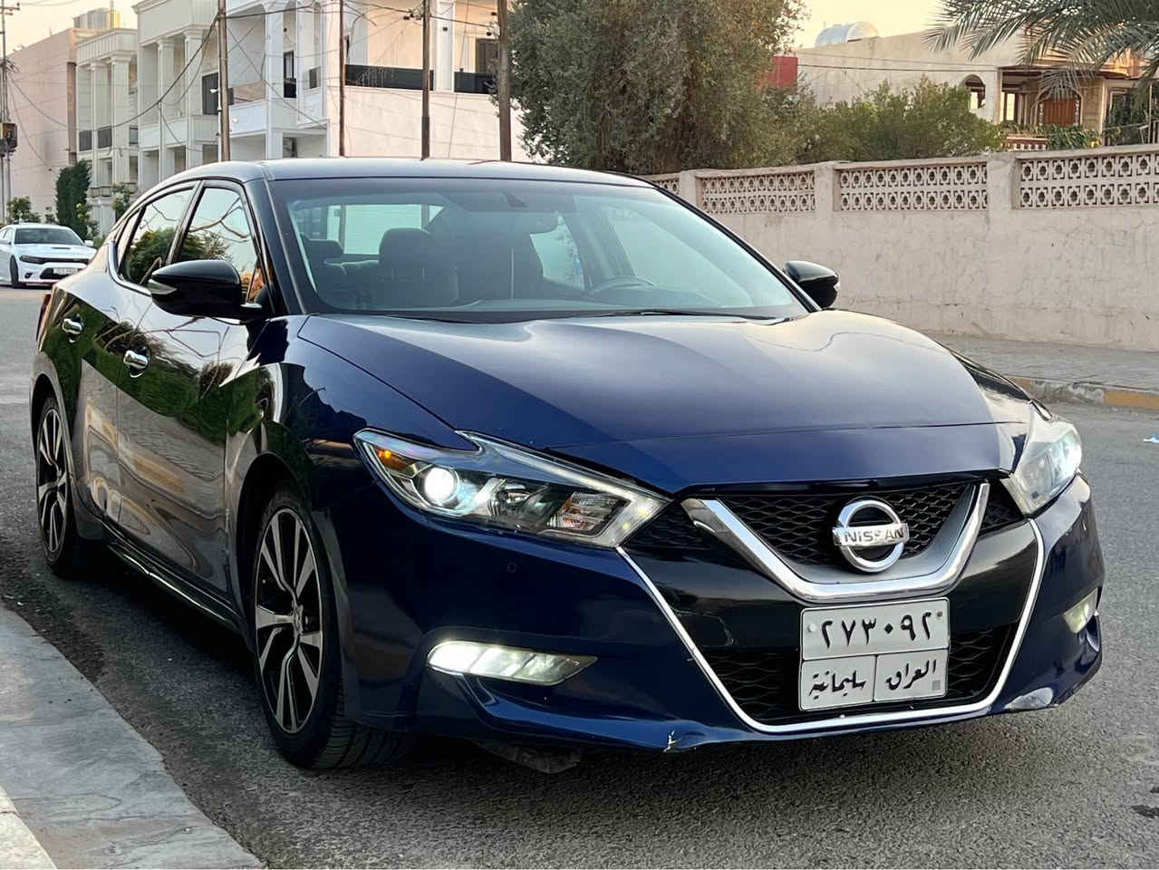 نيسان مكسيما   
موديل 2017 Sv
محرك V6 حجم 3500 
المواصفات :
3 انظمه قياده سبورت ايكو نورمال
كشن جلد
كشن كهربائي سائق + سكن
كشن هيتر سائق + سكن
تبريد قطعتين
حساسات اماميه وخلفيه
كاميرا خلفيه
شاشه كبيره
ويل حجم 18
تشغيل عن بعد
رادار
كروز سرعه
اشارات مرايا
اشارات ترحيب
ليدات اماميه
ماوس تحكم شاشه
بصمه تشغيل
بصمه ابواب
الضرر : بونيد صبغ + جامرلغ  
السيارة بسمي شرط التحويل او الوكاله
السعر 115 
مكان السياره : كركوك /شارع القدس
*********** كركوك, العراق
