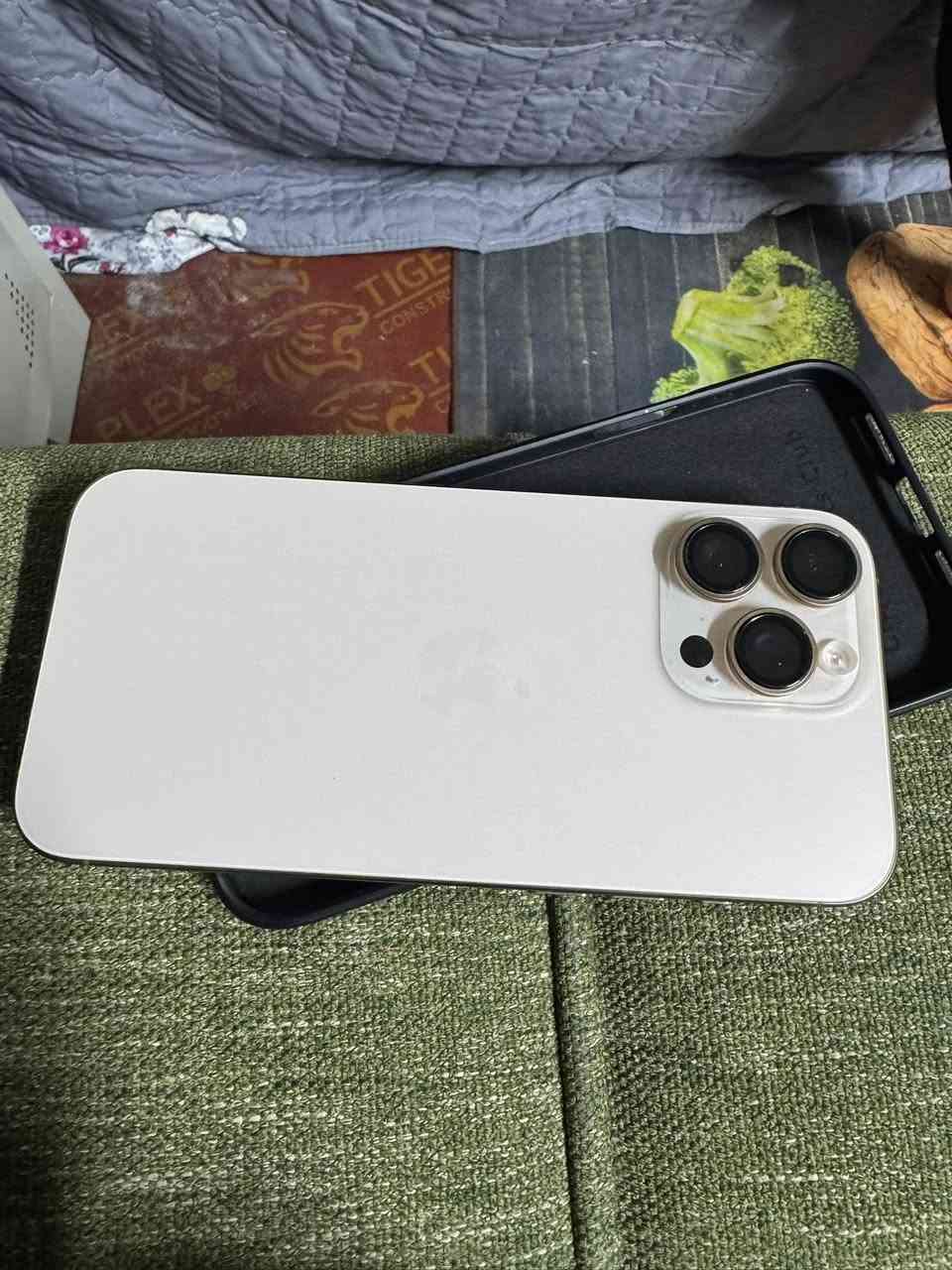 ايفون 16برو ماكس شرق اوسط   البيع او مراوس  حسب القناعه
التلفون كلش نضيف ستخدام قليل بطاريه 🔋99 عدد الدورات 225الجهاز مكفول من كلشي  الجهاز مساحة الجهاز 256 كامل معه الملحقات  

تواصل وتساب ***********

تصال ***********
