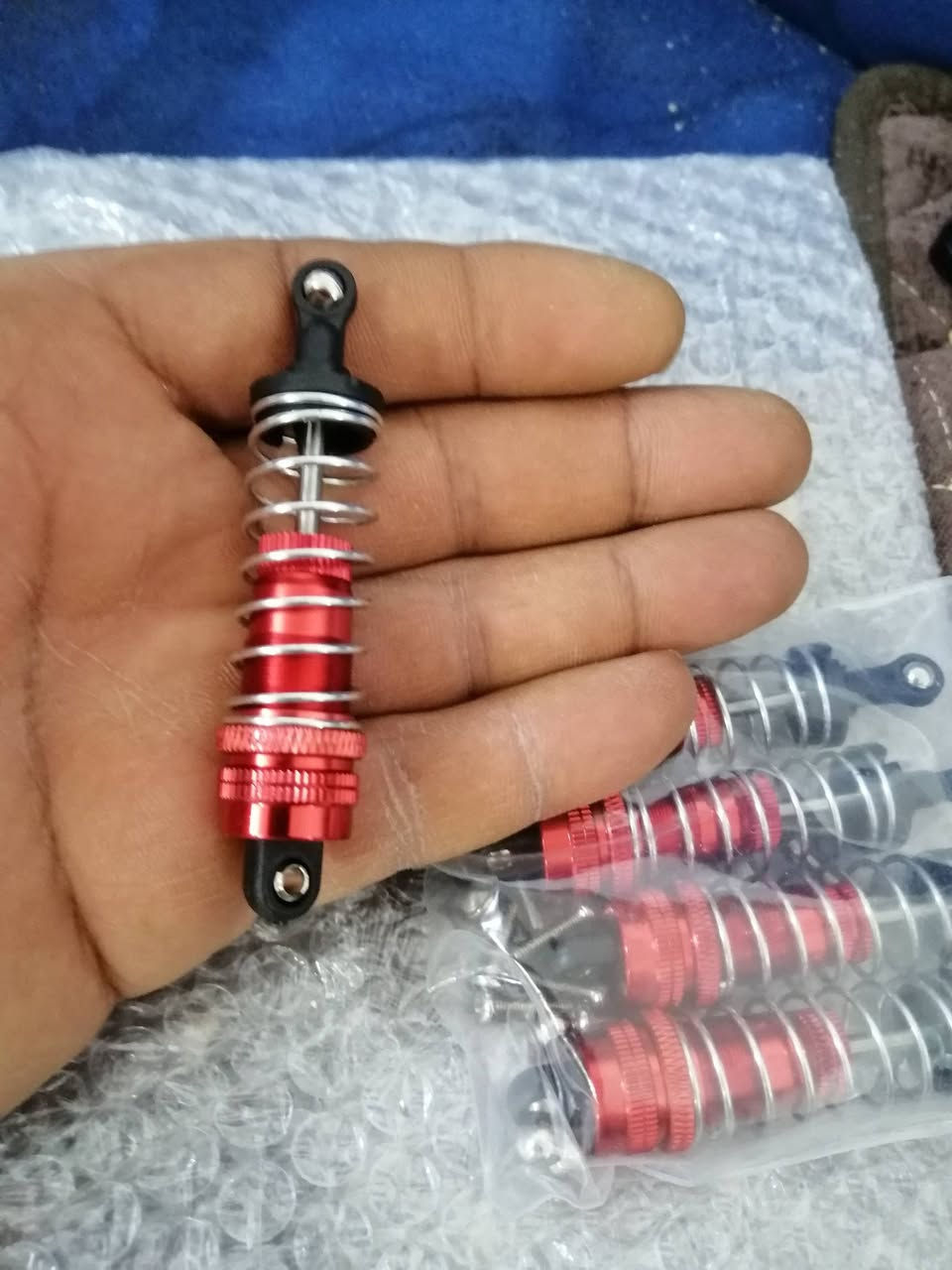 قطع كل DHL جديد يوجد توصيل


**إذا كنت صاحب هذا الإعلان وتريد حذفه لأي سبب، رجاءا أرسل رسالة إلى الدعم الفني**