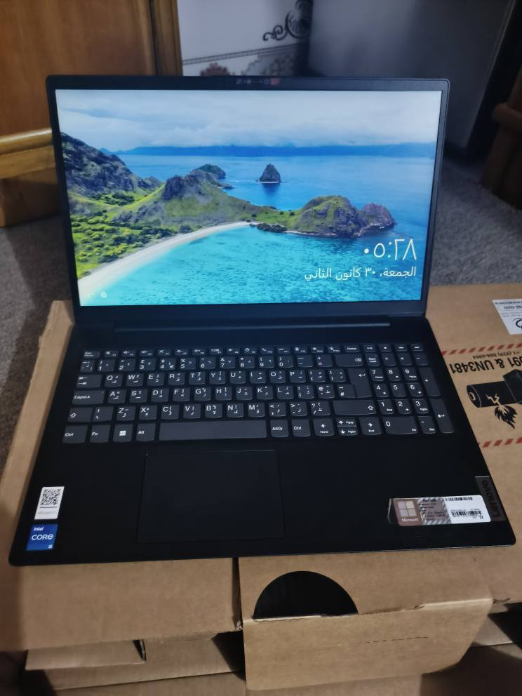لابتوبLenovo جيل 11 نظافة  100% ما مستخدم رام 8 كيكه كارت الشاشة داخلي  core i5
 *********** عمارة, ميسان
