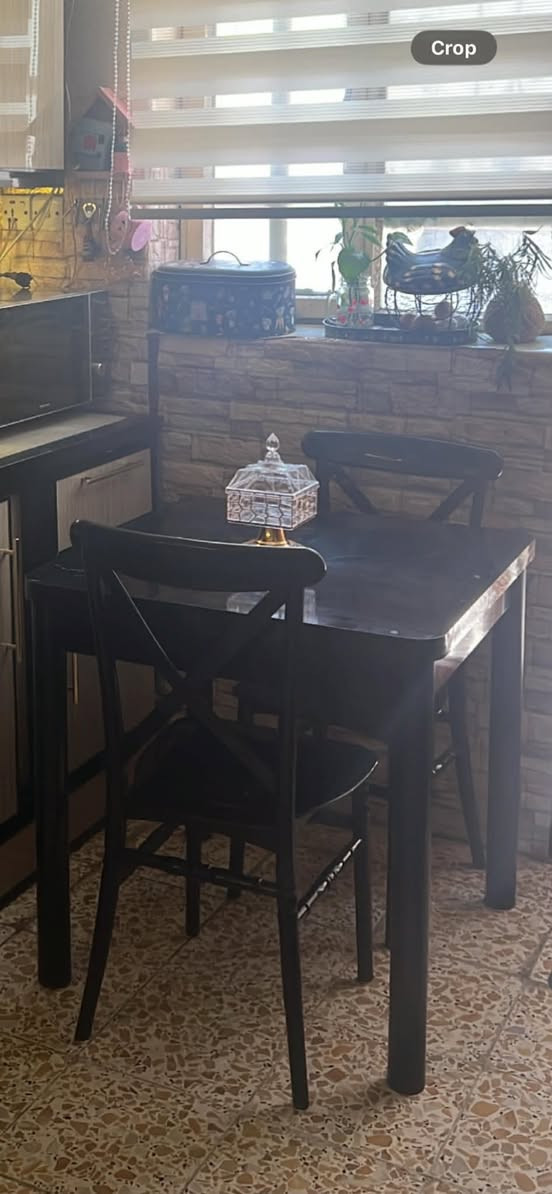 ميز طعام مع كراسي نظيف مابي اي ضرر للبيع العنوان الكريعات


**إذا كنت صاحب هذا الإعلان وتريد حذفه لأي سبب، رجاءا أرسل رسالة إلى الدعم الفني**