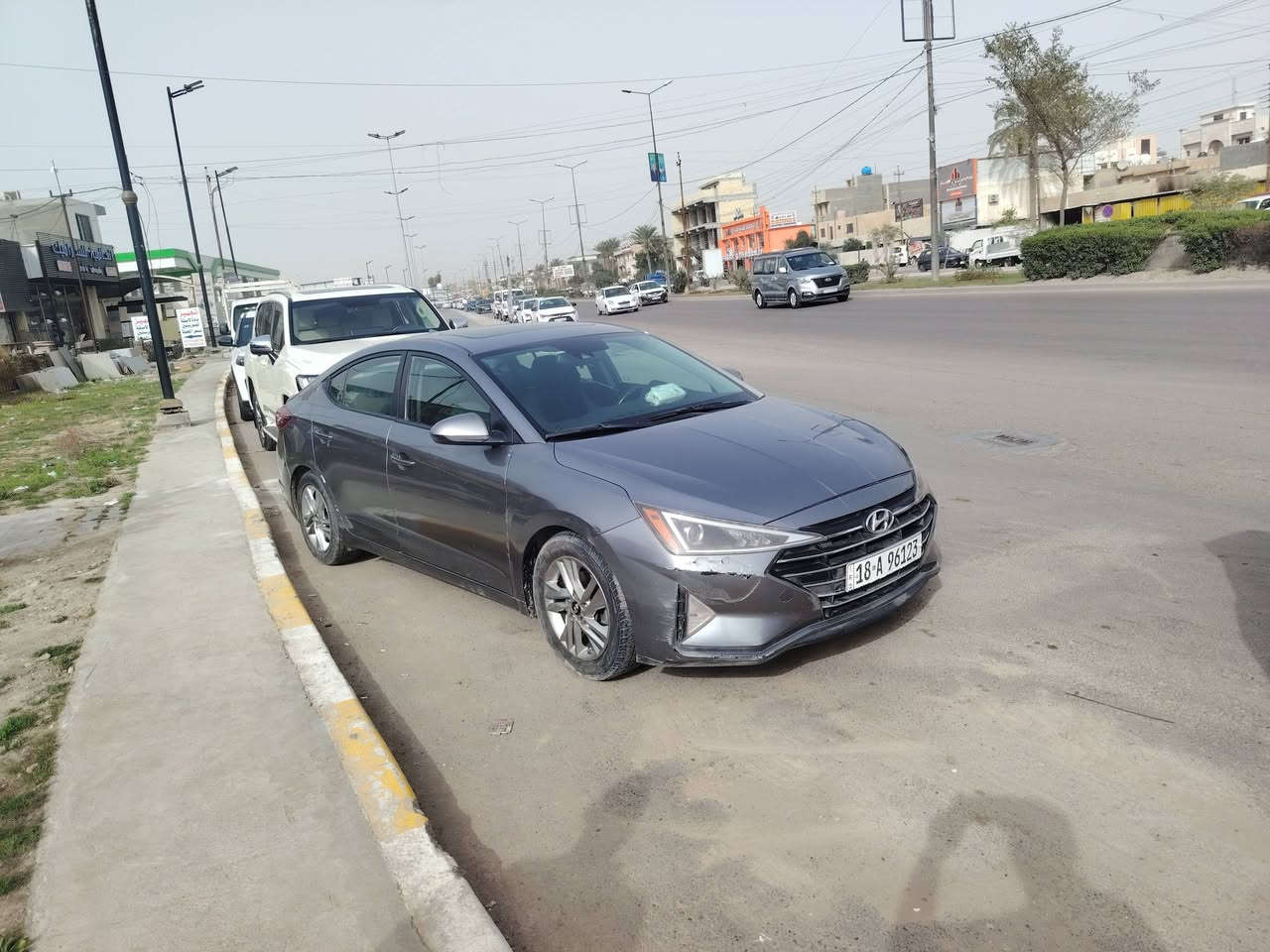 السلام عليكم للبيع النترا ٢٠١٩ او مراوس بيكب نيفارا بيها بابين مبدلات الصدر والي وراها رقم بابل دولي محرك كير صدر جدد تخم تاير فول مواصفات بصمه وسلايد رادار هيتر كشنات سياره حيل نظيفه برغي مامفتوح بيها سعرها 128 مكانها بغداد ***********
