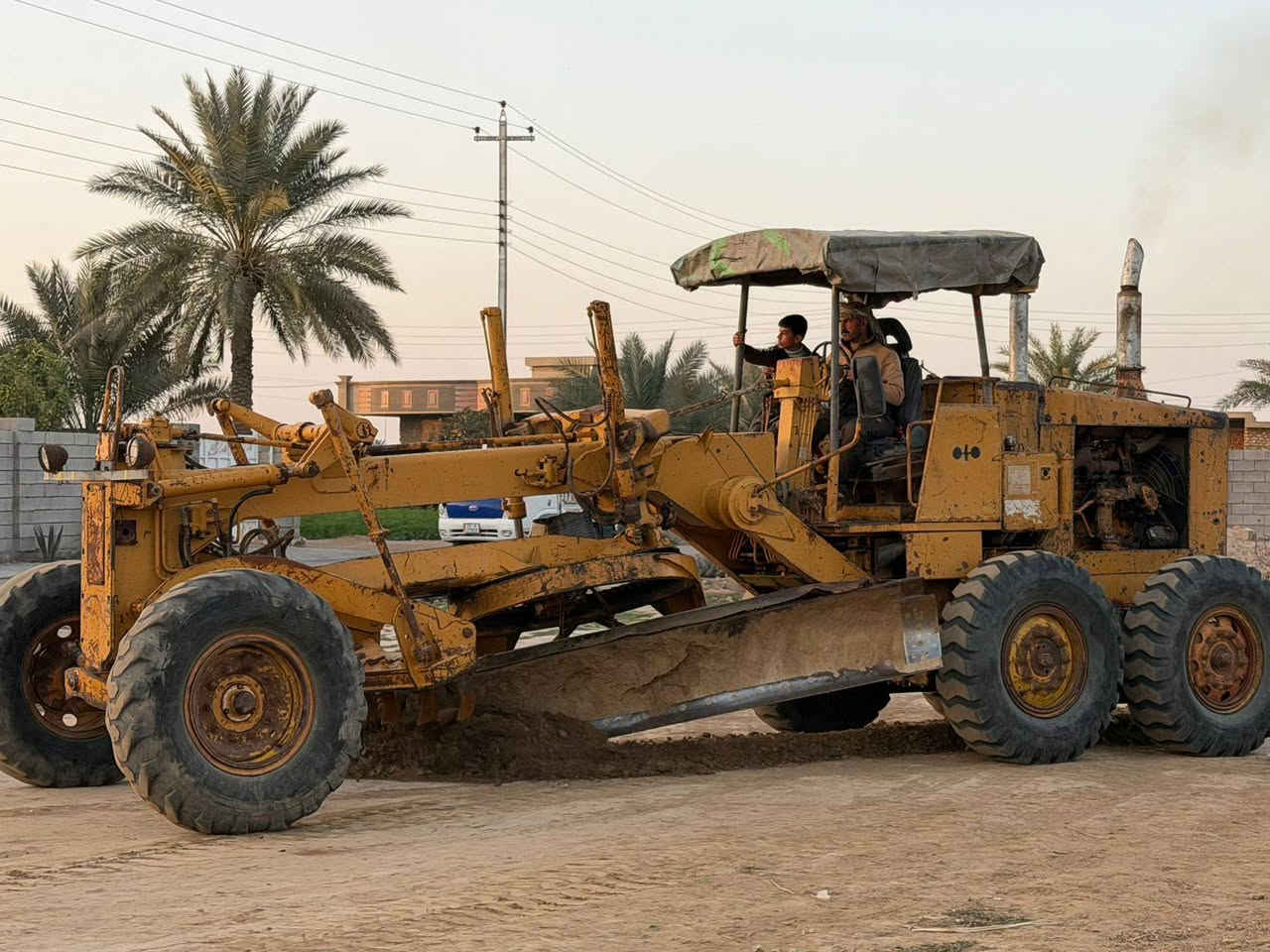 السلام عليكم 
للبيع كوماتسو ٦٠٥ رقم بغداد مكينه جاهزه محرك مجفت جديد سعره ١٦٠ وبيه مجال العنوان الرمادي


**إذا كنت صاحب هذا الإعلان وتريد حذفه لأي سبب، رجاءا أرسل رسالة إلى الدعم الفني**