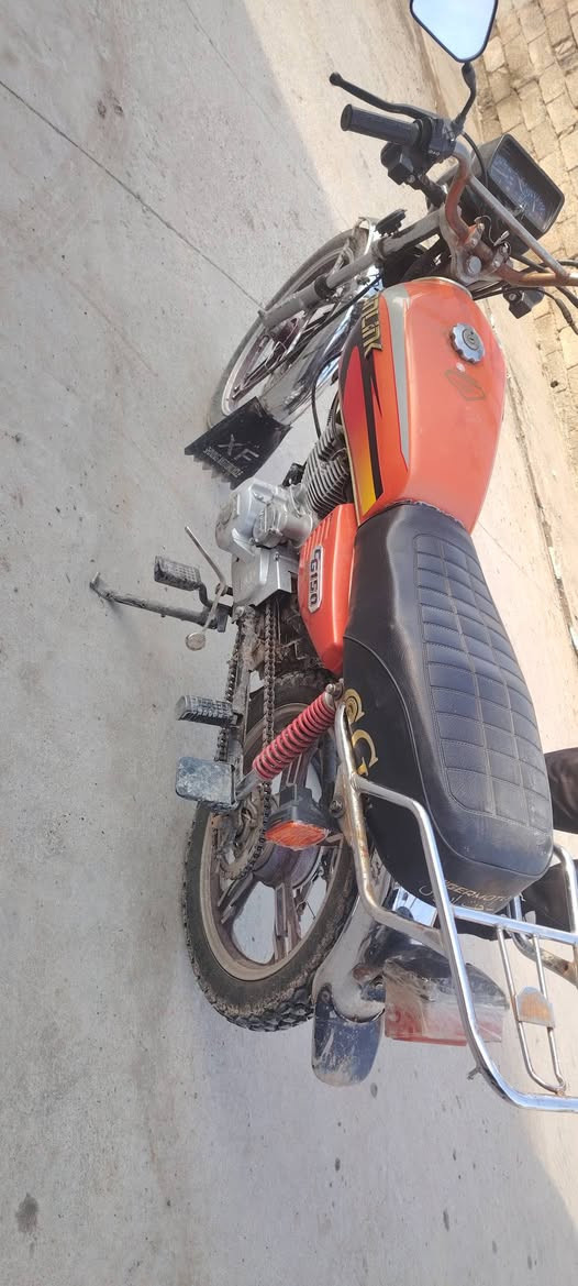 ماطور سافين سونك للبيع ٢٠٢١ بس محرك مفتوح فقط عنوان كركوك ناحية يايجي الاتصال على الرقم ***********
