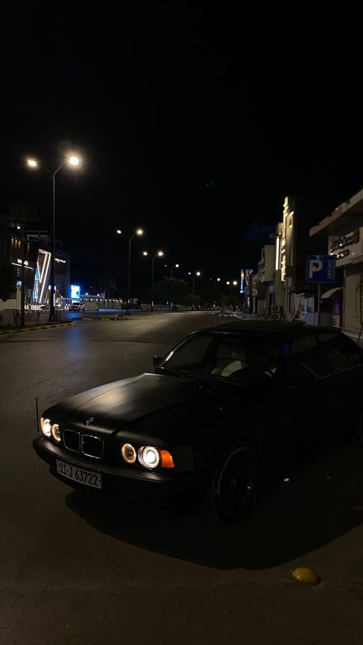 اسلام عليكم
بي ام 525 كامله مابيها نقص اصل وفصل موديل 91 اريد مراوس ب540 
مكاني بابل 
***********
