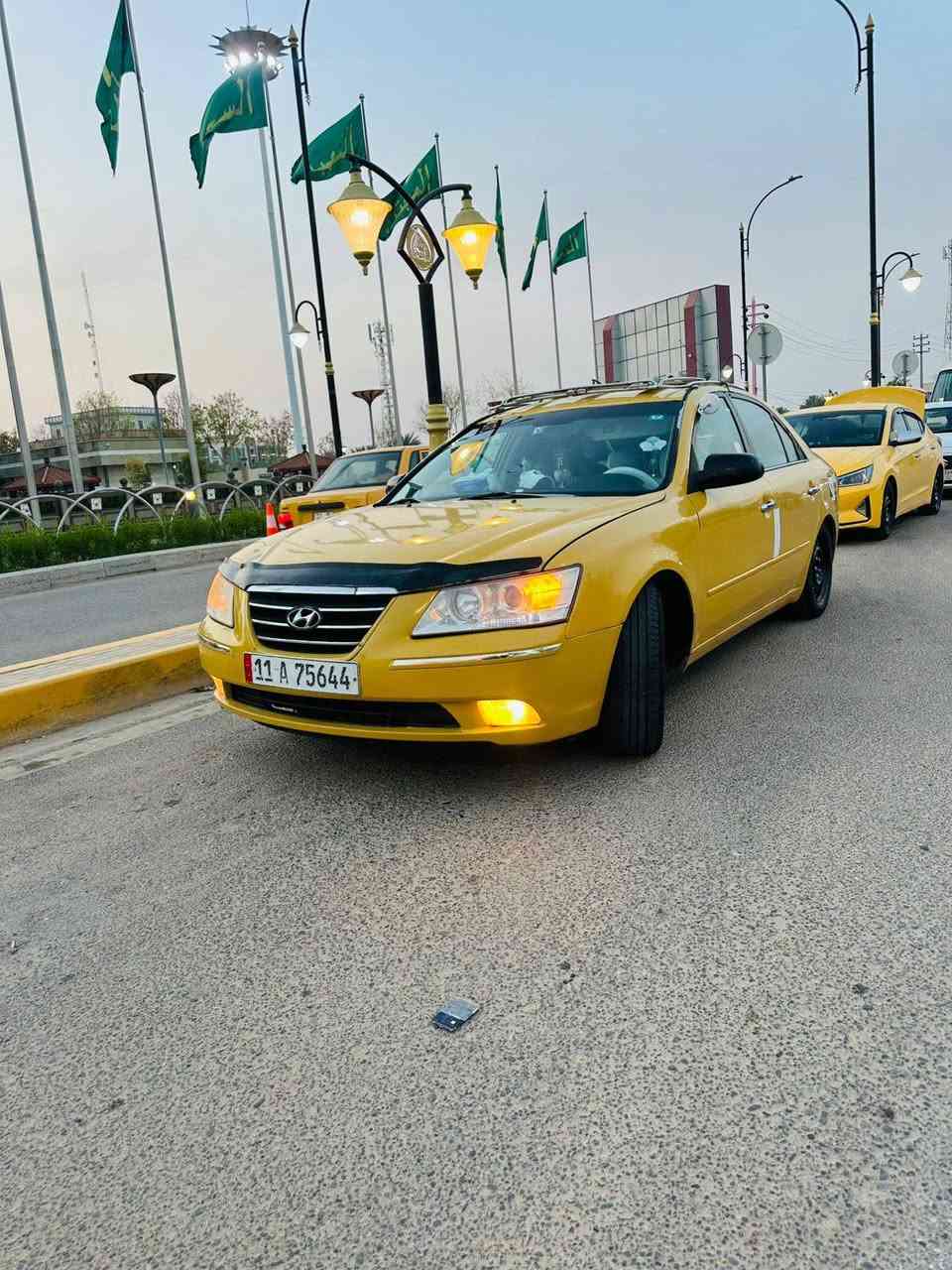 السلام عليكم للبيع سوناته 2008بجم محدث 10رقم بغداد بسمي مصفره هيه وغرامات امريكي ليبل واحد منضومت تبريد جديده باترب رديتر منضومت مي جديد تخم تاير صدر جديد السعر 88وبيه مجال ***********ترهم مراوس 9او 10
