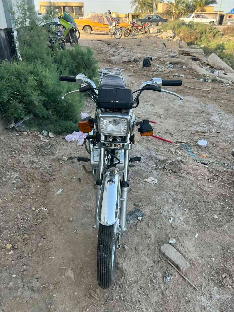 سلام عليكم  نامه مديل 21 وطالعه بل 24 السعر 950 وراق صولي مكلف بل نشر رقم ***********
