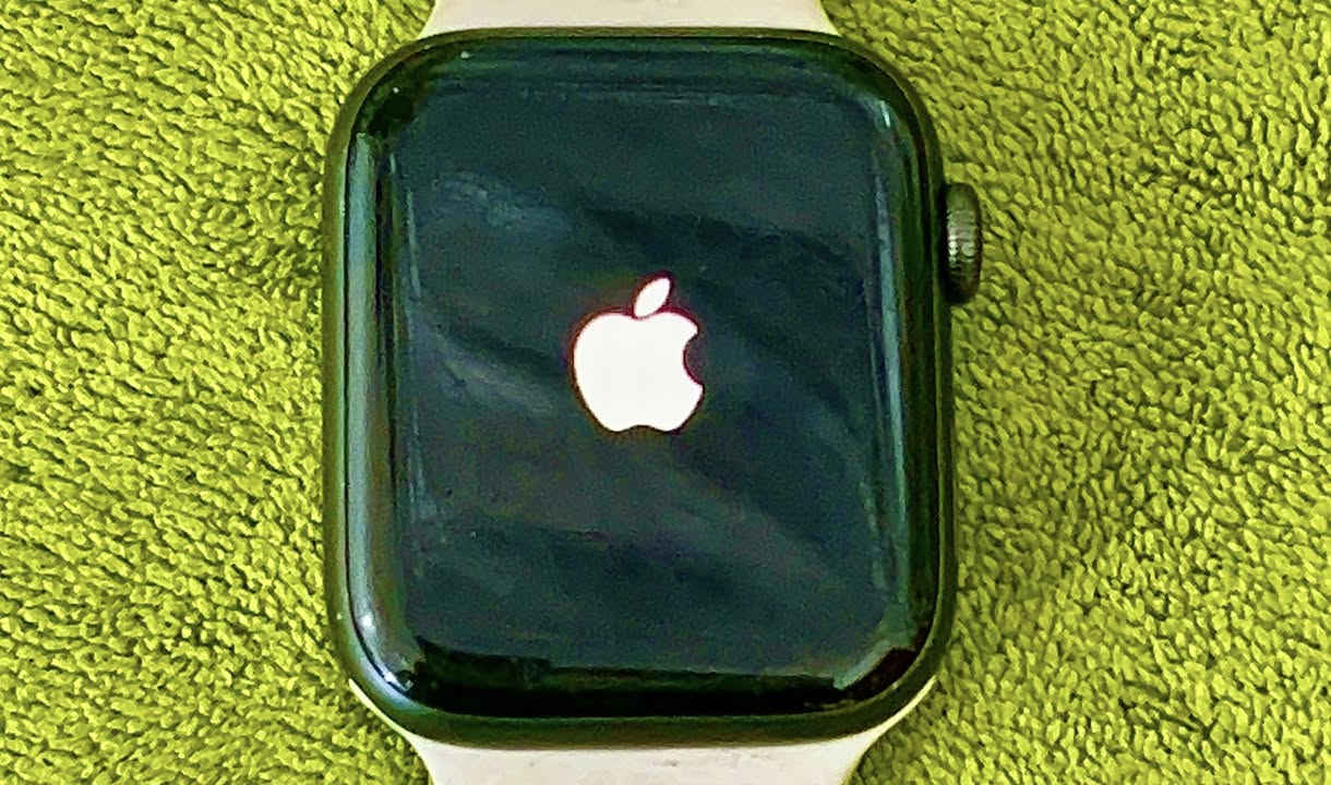 1.ابل se //حجم 44 //البطارية 87 //سعة التخزين   32 // بيها شخوط بالشاشه // السعر 150 الف // متوفر توصيل .
2.فت بت فيرزا 4 // مع الشاحن // بدون سير // السعر 150 الف // متوفر توصيل 
بيهن مجال تعال خاص وتدلل


**إذا كنت صاحب هذا الإعلان وتريد حذفه لأي سبب، رجاءا أرسل رسالة إلى الدعم الفني**