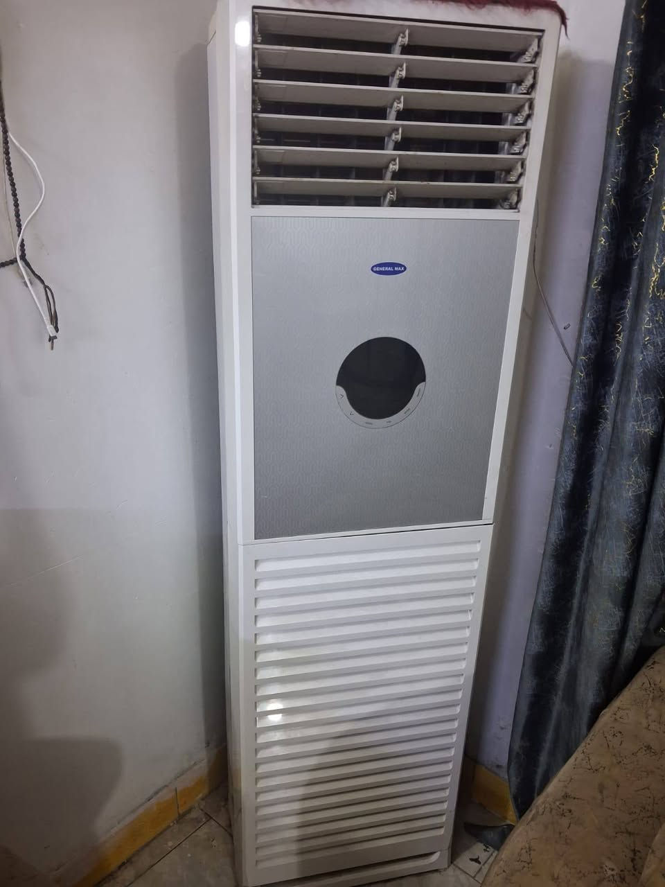 السلام عليكم
سبلت كنتوري شغال تبريد ثلج السعر مناسب اللاستفسار ***********
