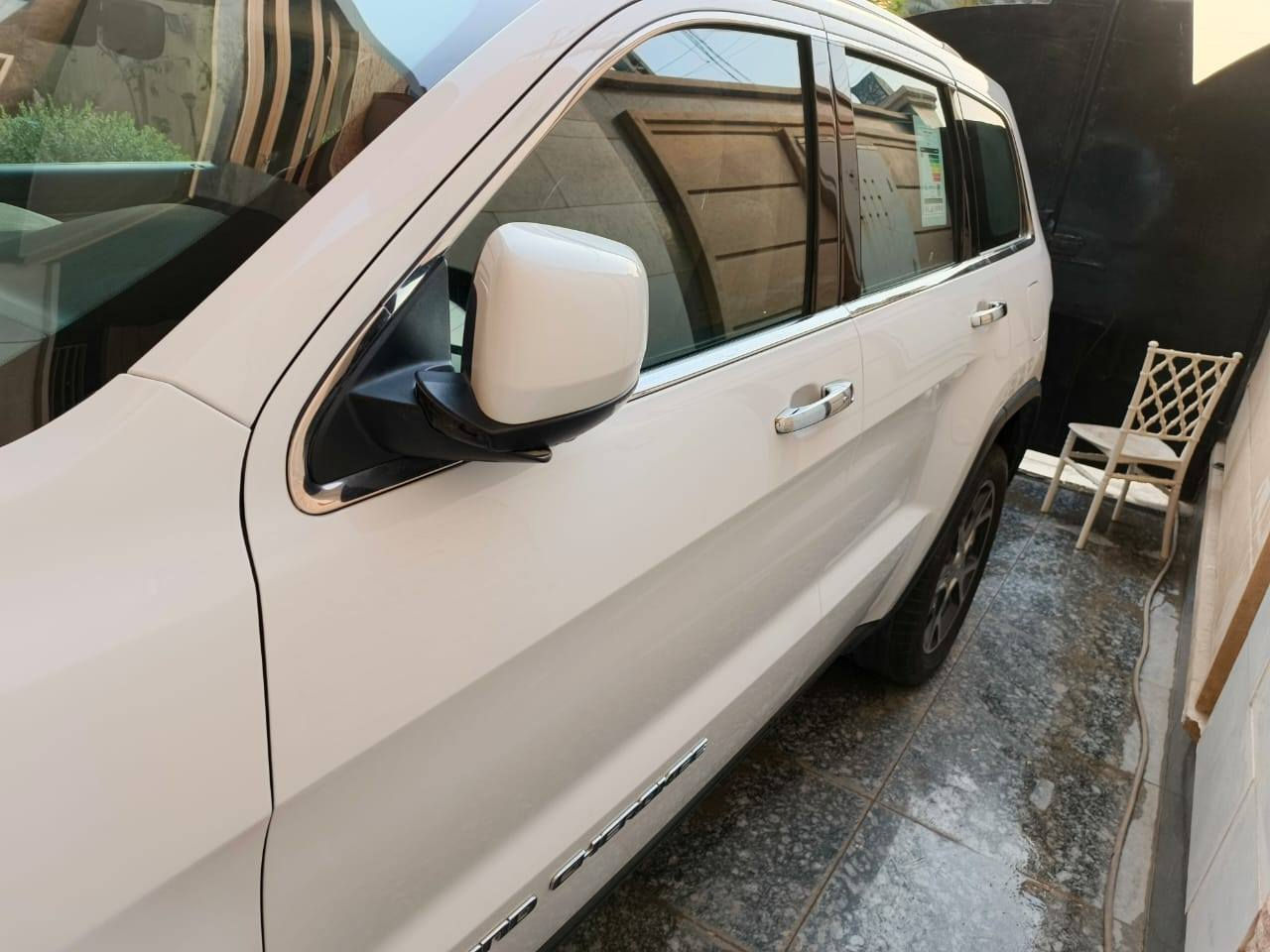 جيب خليجي فول مواصفات لمتد مكفوله ماشيه ٩٨ الف رقم بغداد بسمي سياره جديده جاهزه للبيع او مراوس السعر ٢٩٥ مكانهه ناصريه ت ***********
