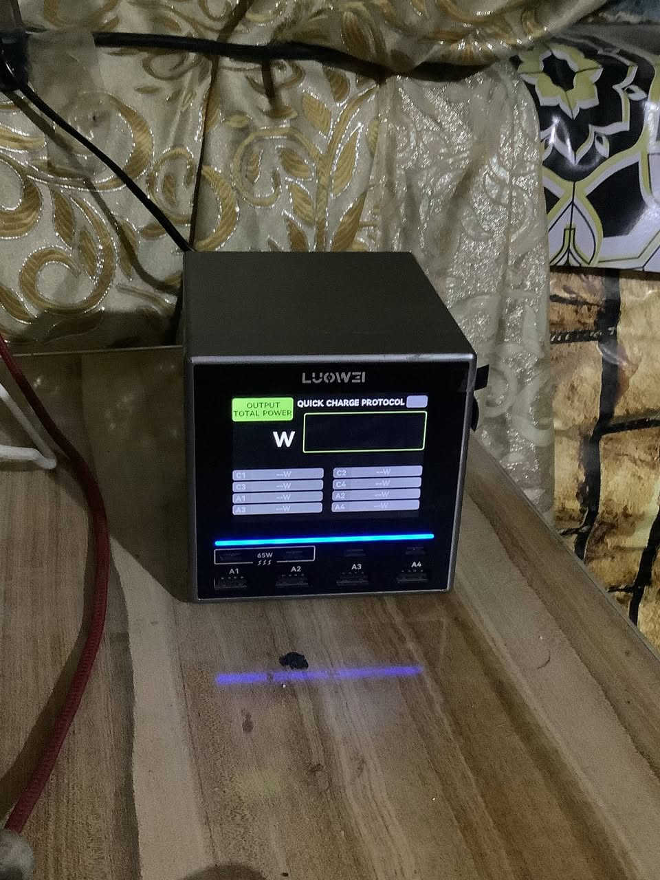 سلام عليكم شباب عده جديده شتريتهن قبل اقل ٣ اشهر ومامستخدمات جديدات 

  1 تيستر فحص شحن يدعم السحب السريع بسعه 80 واط  جديد فقط مايطبك تكدر تخليله اميري او لاسق وماياثر عليه شتريته ب٥٠ اريده ب٤٠ قفل 

2 اوفميتر شحن احترافي جديد غير مستخدم  ب٢٠ 

 3جهاز حراره F106 بطاقه 350W مزوده بقاعه تثبيت 8انج وشاشه رقميه و3قنوات  حفض ماسك شاشه +قالع  شتريته ب٦٠  ب٤٥ قفل 

4 كاويه.هيدكان 2in1 حترافيه ب٤٥ قفل 

كلهن جديدات وكراتين ماعدا جهاز حراره ماكو كارتونه 

 معلومه الغراض كلهن من شركه الاسراء احسن شركه غيار 

متواجد واتساب *********** مكاني بغداد مدينه الصدر
