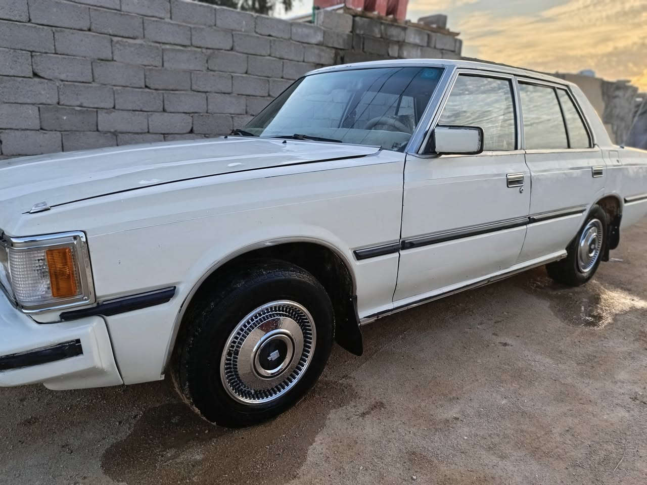 للبيع سوبر موديل 82 رقم بغداد مشروع وطني سياره جاهزة مكينه كير حداديه تخم تأير جدد مكينه ففتي 
سياره جديده على البلاد كشر بلاد 
السعر 38 أو بيه مجال قليل 
للاستفسار ‏‪***********‬‏ مكان طريق كربلاء نجف عمود 250
