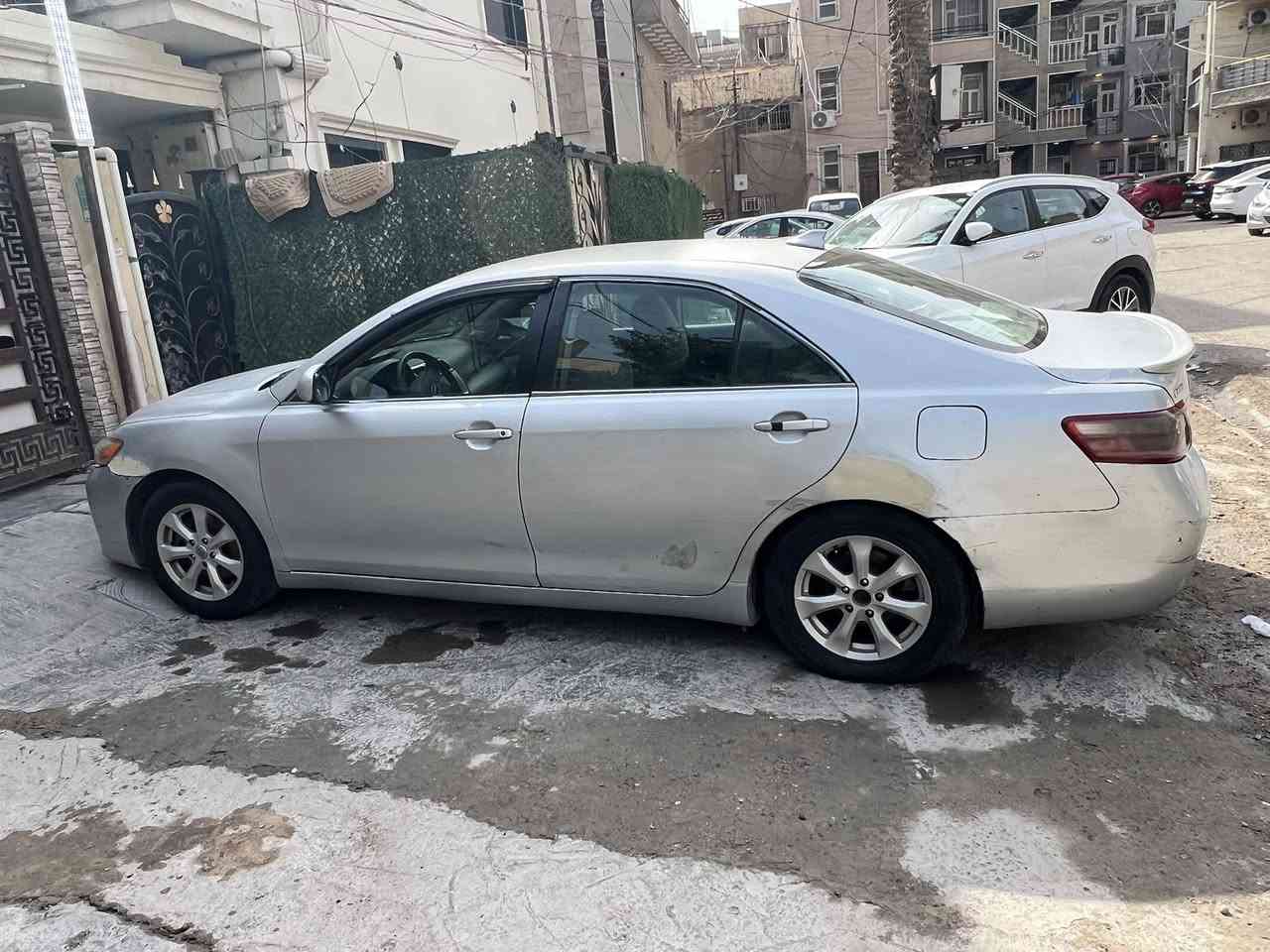 السلام عليكم
كامري 2007 رقم بغداد 
محرك 2400وارد امريكي باسمي حادثها بالجامرلغ الخلفي السياره مضروبه كلير سابقا مكينه جيده السعر 78$ وبيها مجال عنوان بغداد الكرادة للاستفسار ***********
