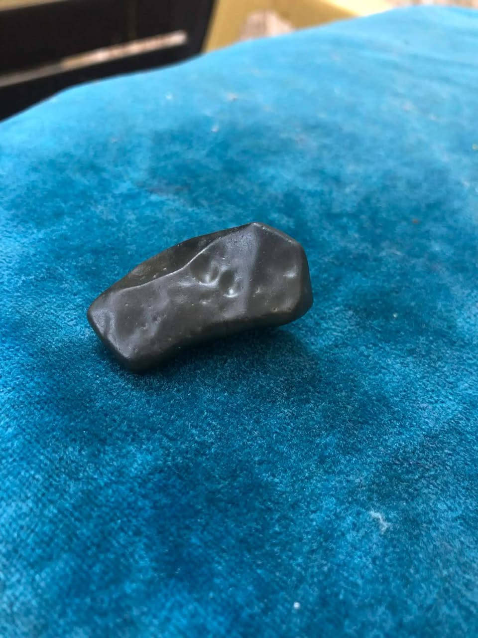 السلام عليكم عندي هذا الحجر نيزك للبيع


**إذا كنت صاحب هذا الإعلان وتريد حذفه لأي سبب، رجاءا أرسل رسالة إلى الدعم الفني**