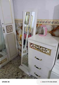 غرفه نوم كامله مستعمله مده ٣ اشهر فقط الاستفسار  07751622194