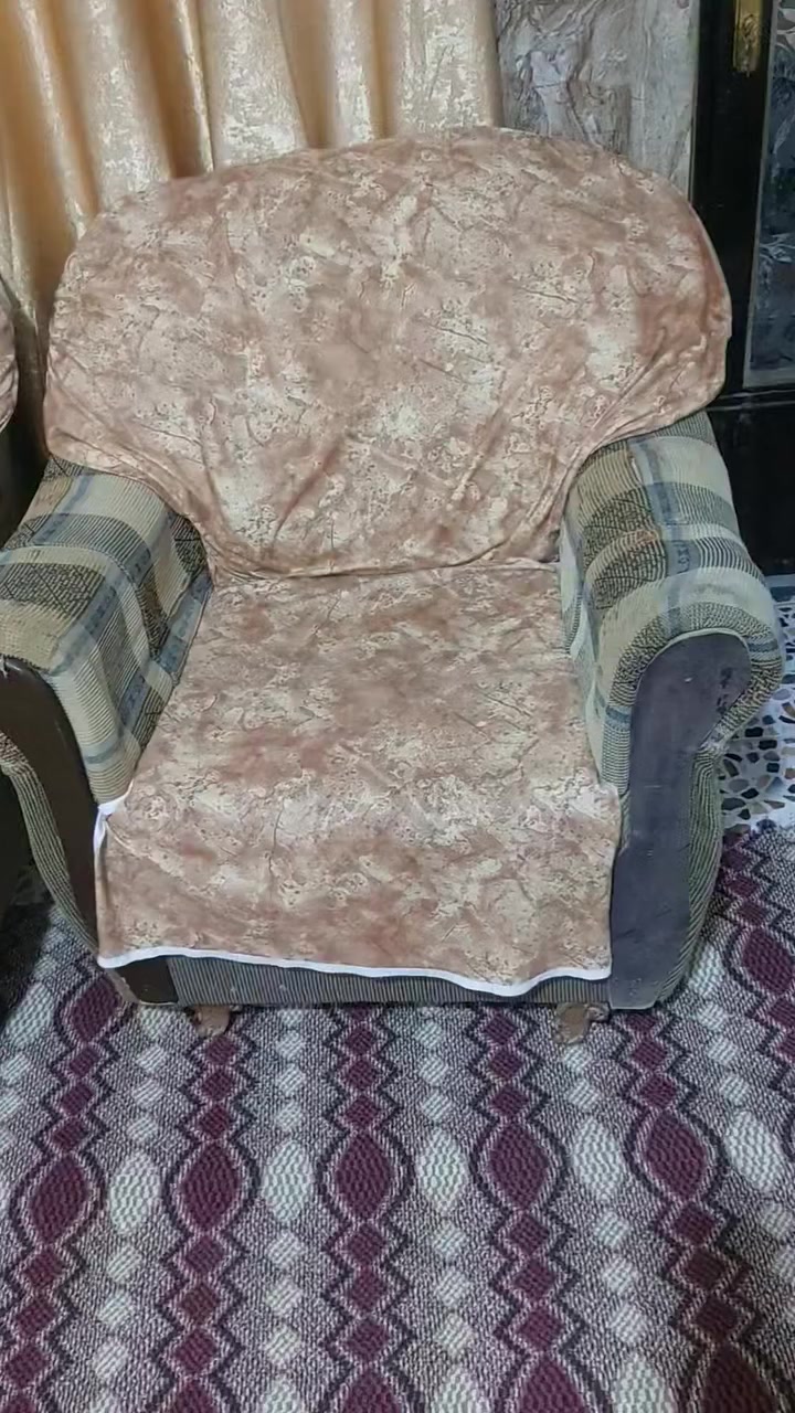 السلام عليكم تخم 10 مقاعد 
125 وبي مجال بسيط قرب سيطرة الاثار 
***********
