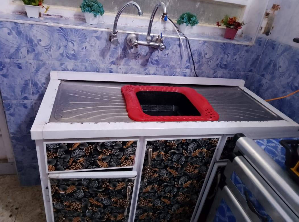 السلام عليكم كاونتر للبيع مترين في مترين السنق متره ونص مكان بابل كاونتر تزجام هاي النظافه اللي تشوفونها بالصوره موضحه سعر الكاونتر مع السنج 250 وبي مجال مكان بابل


**إذا كنت صاحب هذا الإعلان وتريد حذفه لأي سبب، رجاءا أرسل رسالة إلى الدعم الفني**