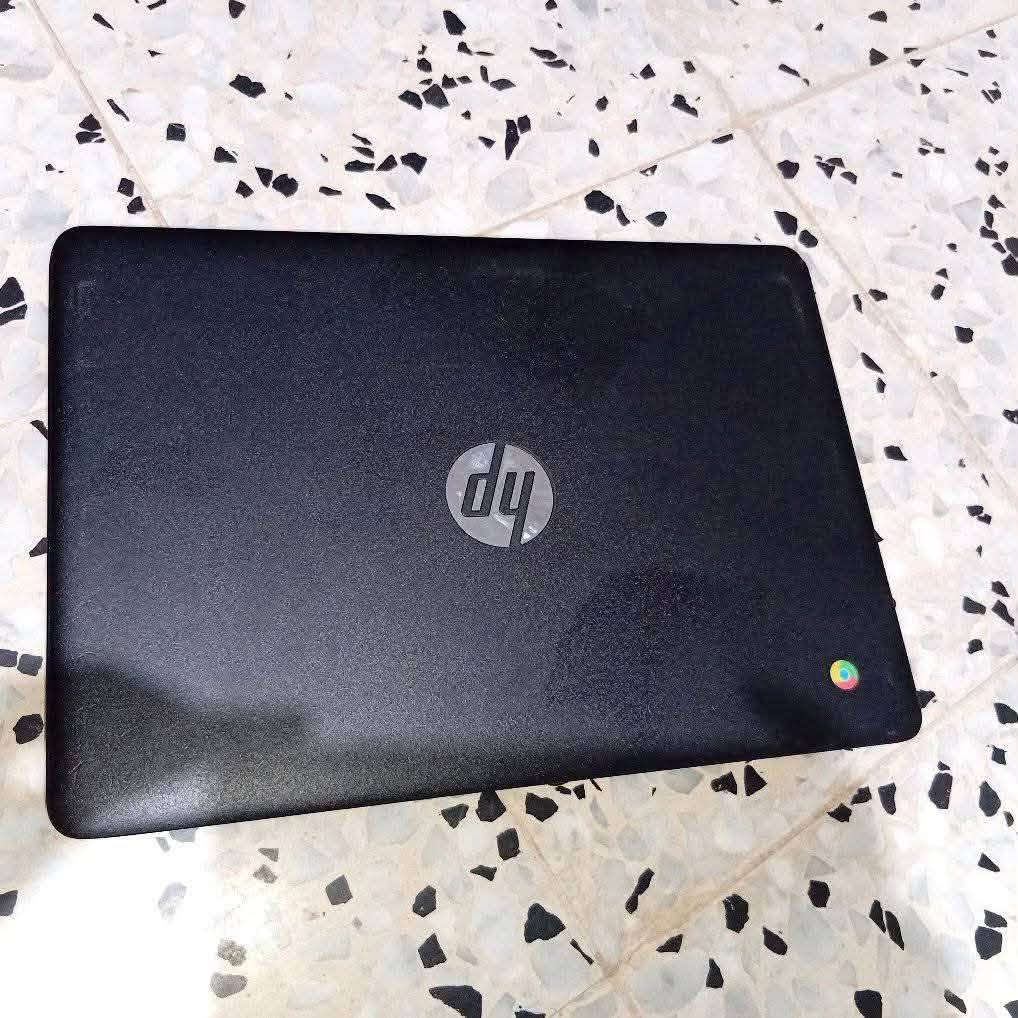 السلام عليكم
عندي لابتوب hp جديد   نظام كروم بوكس 

يعني نظام اندرويد

وياه شاحنه 

كيبورد معرب  

للبيع او مراوس بأيباد

للاستفسار ***********
