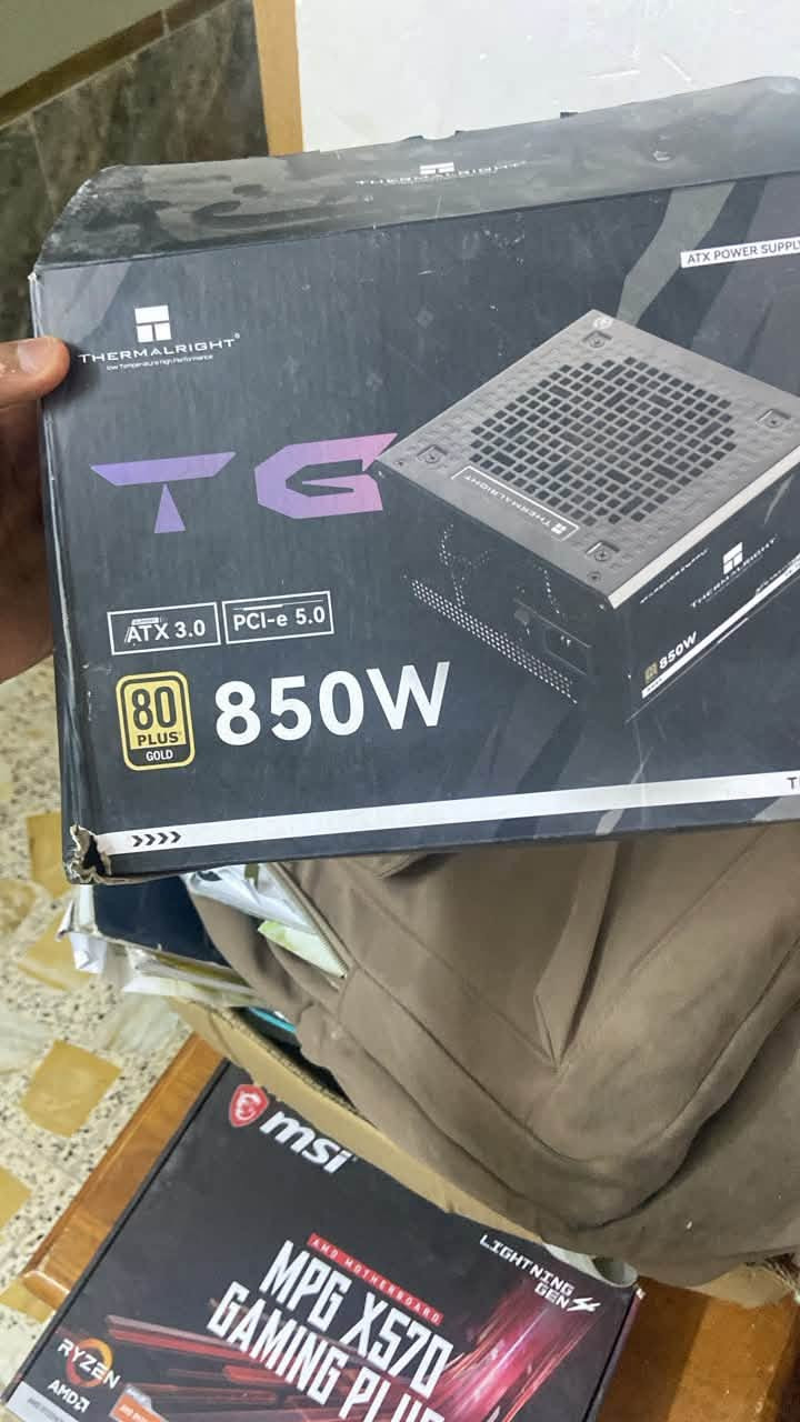 السلام عليكم مواصفات
معالج r7 57000x3d
رامات 16 هيرتز 3200 رجب xpg 
مذر بورد mpg x570 
كارت شاشه 3070 ti 
مساحه تخزين ١ تيره ssd 
شاشه شركه msi حجم ٢٤ 180 هيرتز 
كيبورت ريد راكون 
ماوس ريد راكون 
سماعه احسن نوعيه 
عنوان الشعب نهايه فورتات 
السعر مليون ميتين بيها مجال 
رقم هاتف ***********
