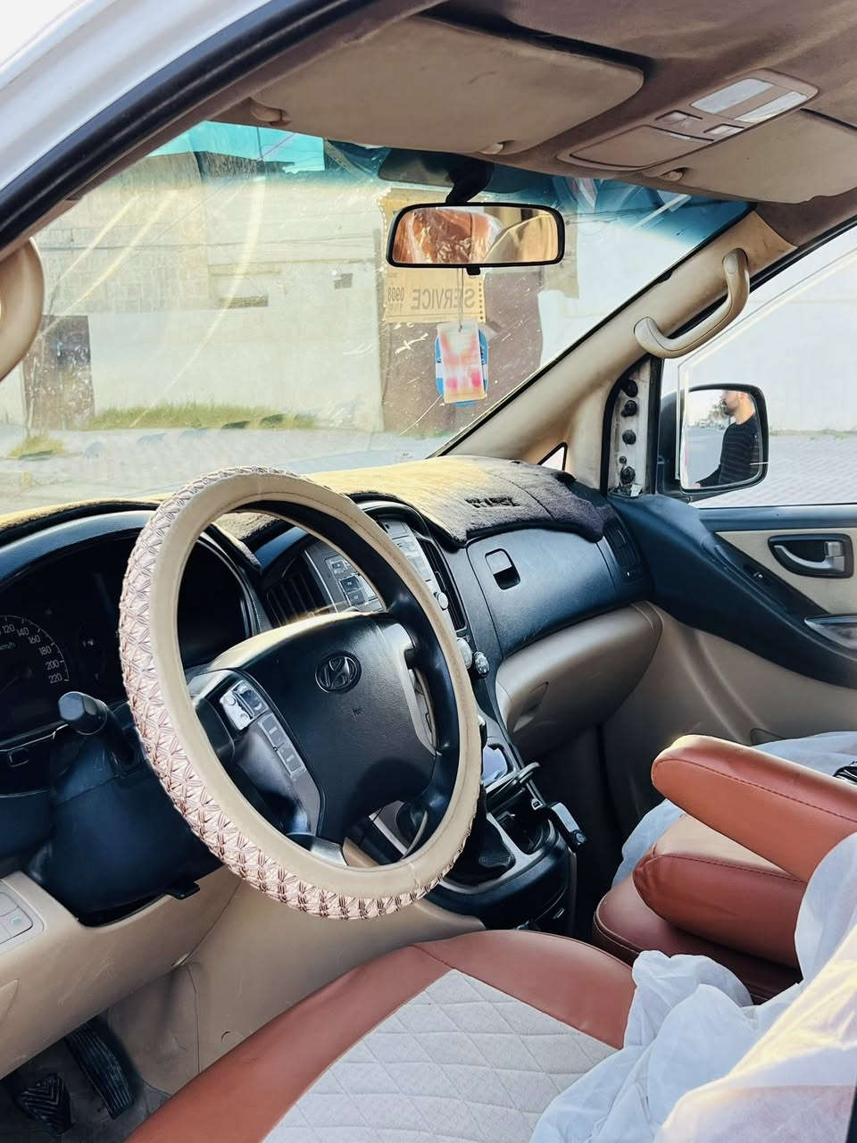 هيونداي ستاريكس (H1) للبيع 🚐
المواصفات: بـدون صـبغ محـرك شـرط كـير شرط

• الموديل:2014

• الحالة: نظيفة جداً وجاهزة للاستخدام.

• اللون: أبيض.

• رقـم صـلاح الدين بـسمي شرط التحويل 

•العـنوان صلاح الـدين شـرقاط والاستفسار: (***********)
