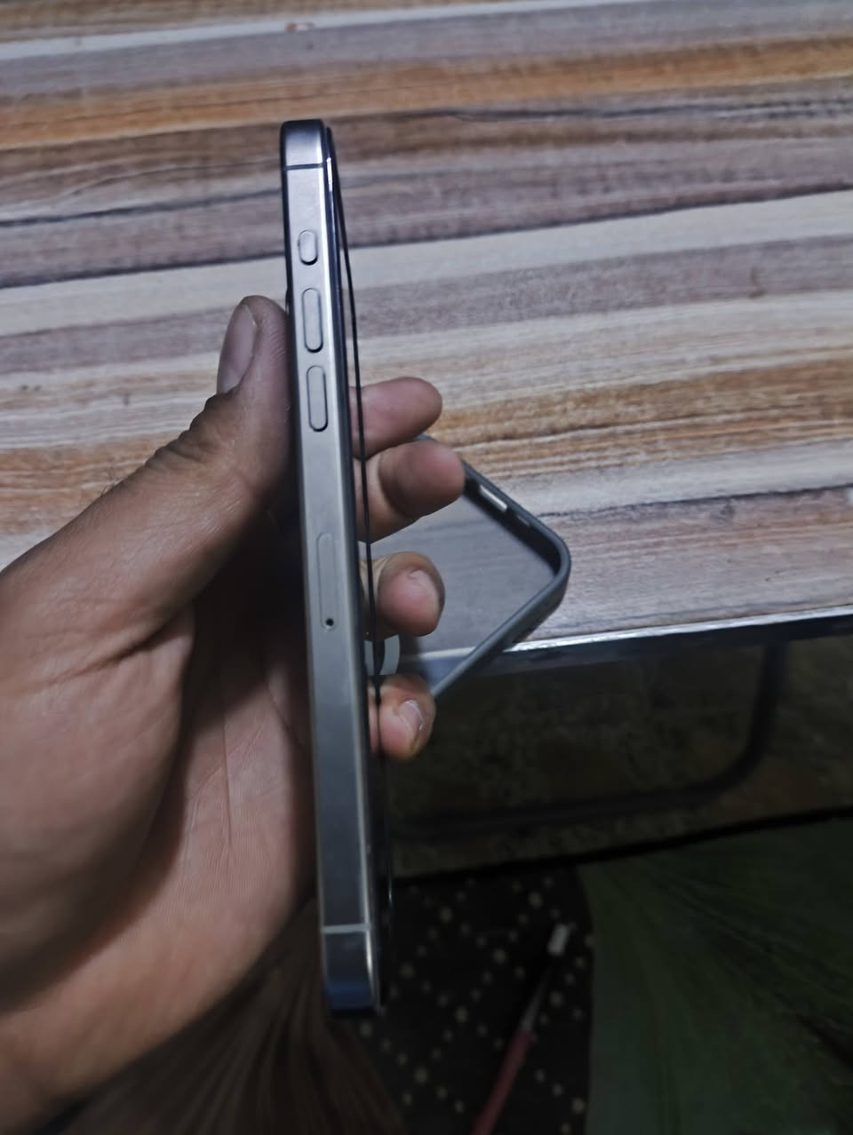 سلام عليكم للبيع ايفون ١٥ برو ماكس بطاريه ٧٥ ماستر غراضه كامله مكفول من اي شي ذاكره ٢٥٦ تك شريحه مكاني بابل السعر ٩٠٠ وبيه مجال قليل للستفسار *********** /
