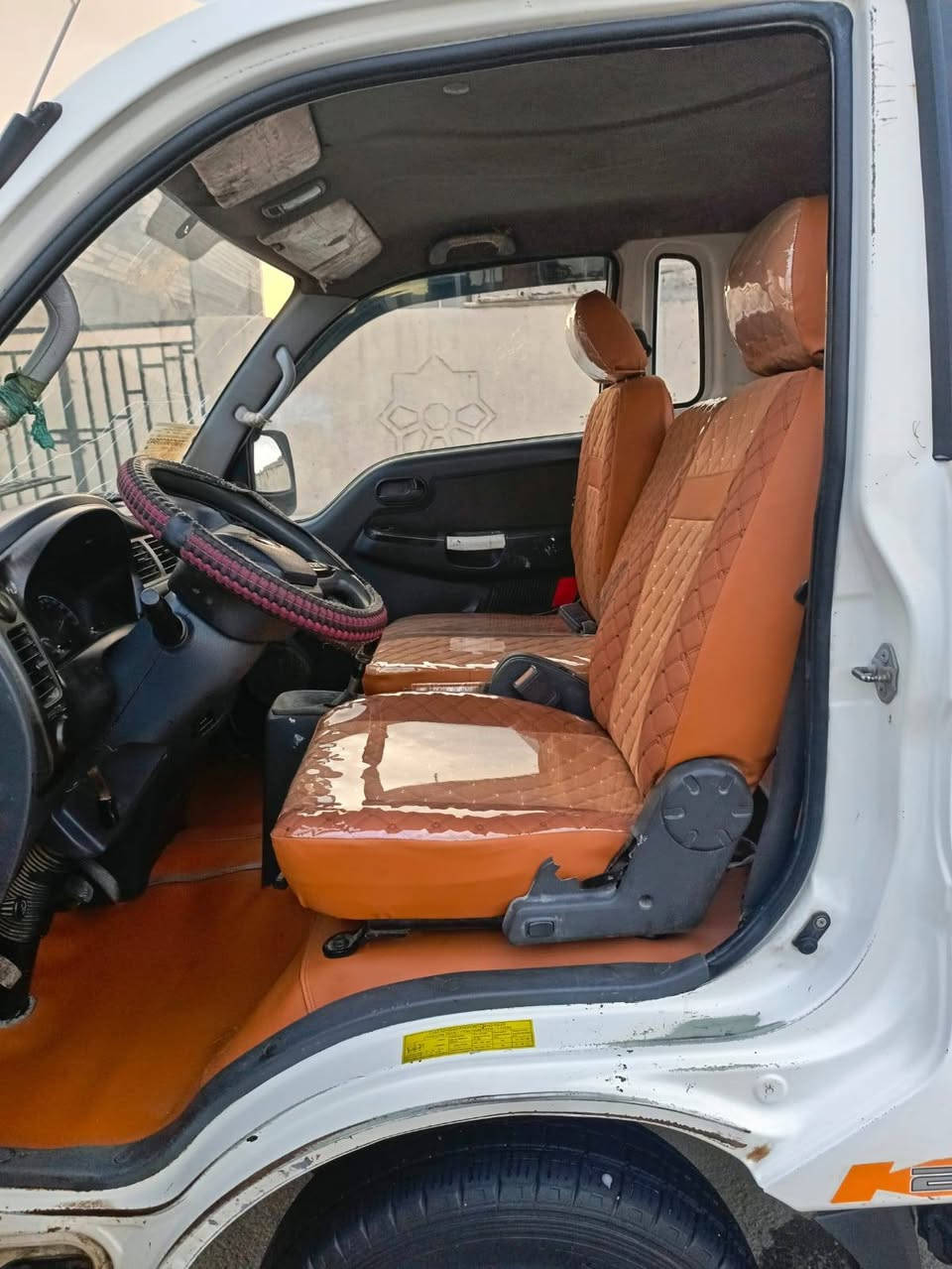 كيا بنكو مكفولة كفالة عامه ضربة صبغ كير مكينه حدادة رقم شاصي مكفولات سعر 105مديل ١٧رقم ميسان مكان بصرة رقم راعي السيارة ***********
