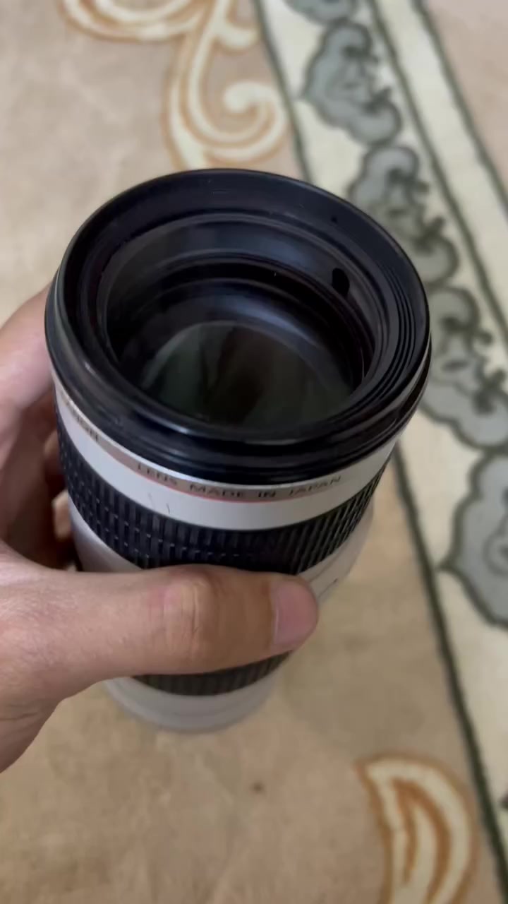 350 وبي مجال + شغاله بدون خلل 70/200 
مكاني بغداد البياع لايوجد توصيل


**إذا كنت صاحب هذا الإعلان وتريد حذفه لأي سبب، رجاءا أرسل رسالة إلى الدعم الفني**