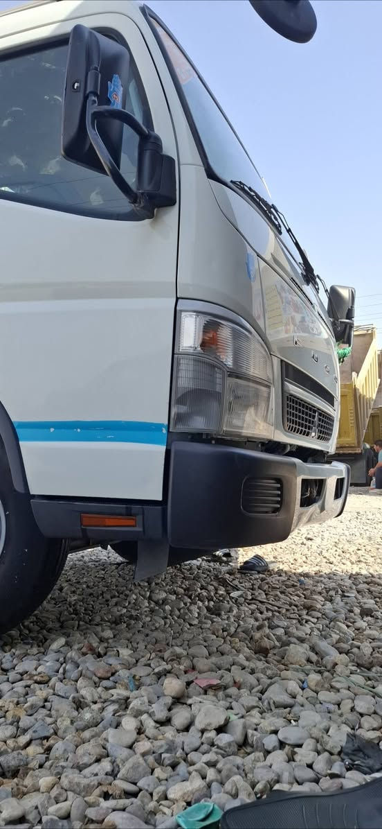 سلام عليكم
كنتر للبيع 2024
كامل محجر 
وغلاف بدي 
اشارات جانبيه 
مرايه بجم 
***********
***********
***********
سياره خير من الله بساعته للشغل 
جليل
