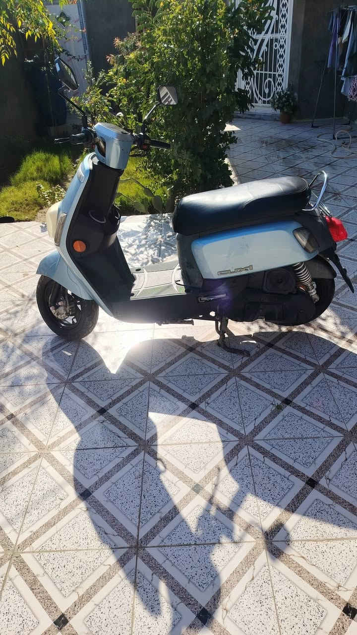 السلام عليكم دراجه للبيع دراجه بوليسي نظيفه  ***********
