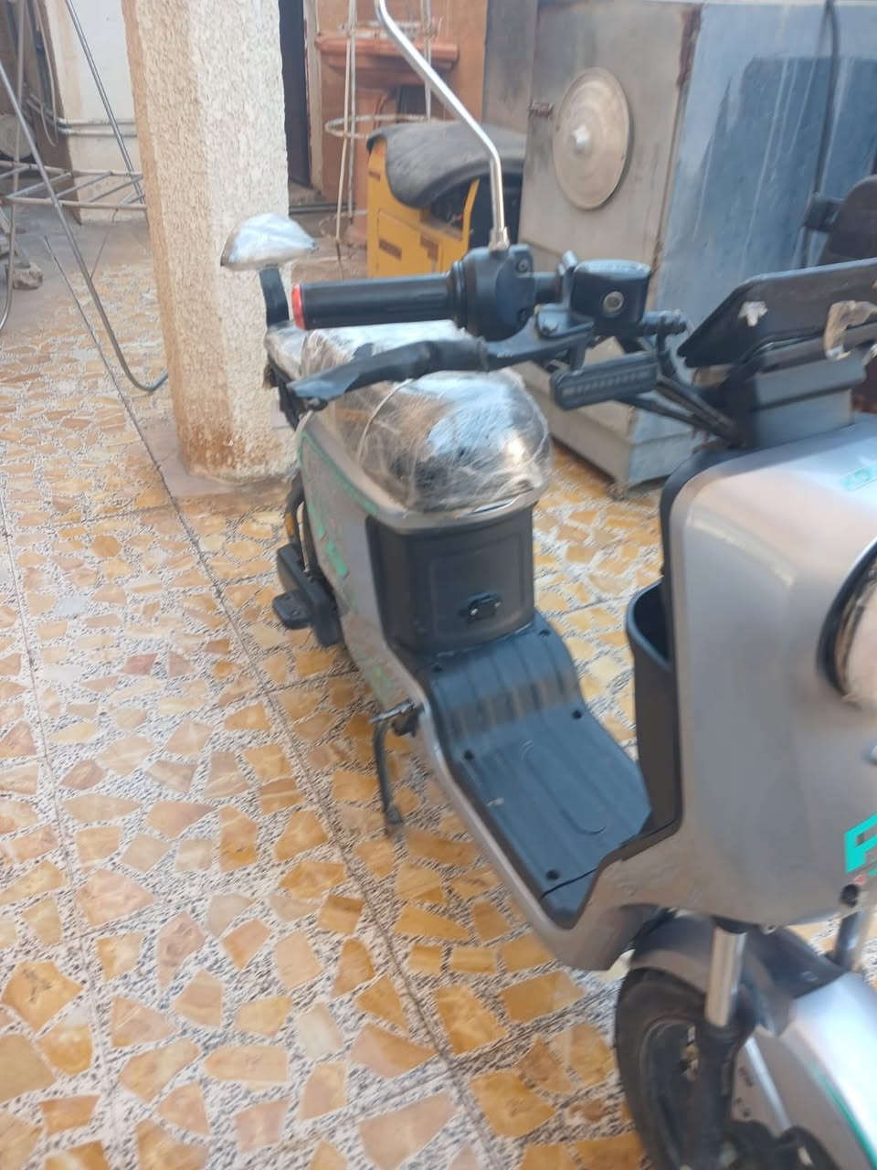 ار 9 2024 دراجة زيرو لبيع السعر350 هذا رقمي***********
