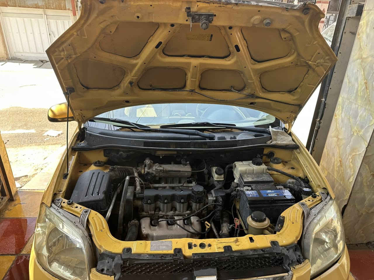 السلام عليكم
افيو مفتوح موديل 2011 مال الشركه عامه سياره جديده ع صبغه الشركه جاهزة مكينه كير مكفول جديد شرط الفحص سياره كهربائيات كلهة شغاله صدر حداديه كامله كبل للشارع
رقمه كربلاء موجوده بالحله سنويه لل ٢٧  سياره نضيفه وبالحقيقة بعد احلى وانضف

السعر 67 وبي مجال قليل 

***********
