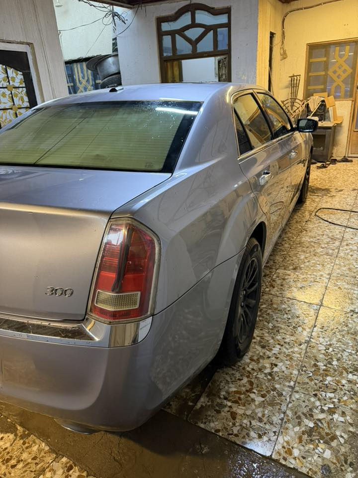 السيارة مال جناي اقرة تفاصيل وبخدمتك
اوباما 14 فول بانوراما 
كصة جنطة 
متؤمة سليمانية ارقام سنوية 
استخدام شخصي 
جاهزة ما بيهة نقص برغي 
للاستفسار 
***********
