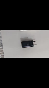 شاحن ايفون • أصلي • ٣٠ واط