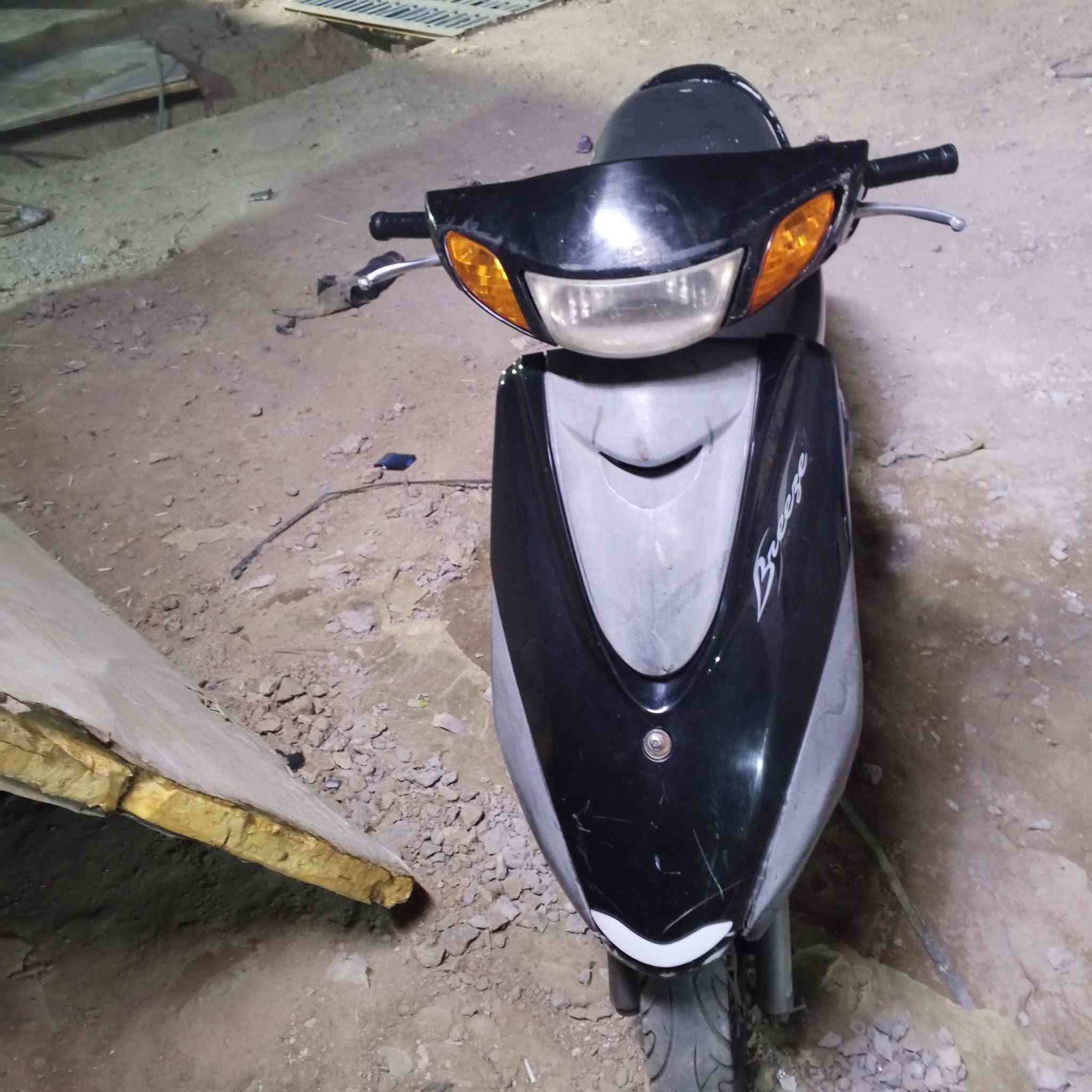 بريز كابريتر لايت فوك سرعته 140 درجه بلاديه ختم واحد كله شغاله اي نقص مابيها لسعر 700 بغداد المشتل***********
