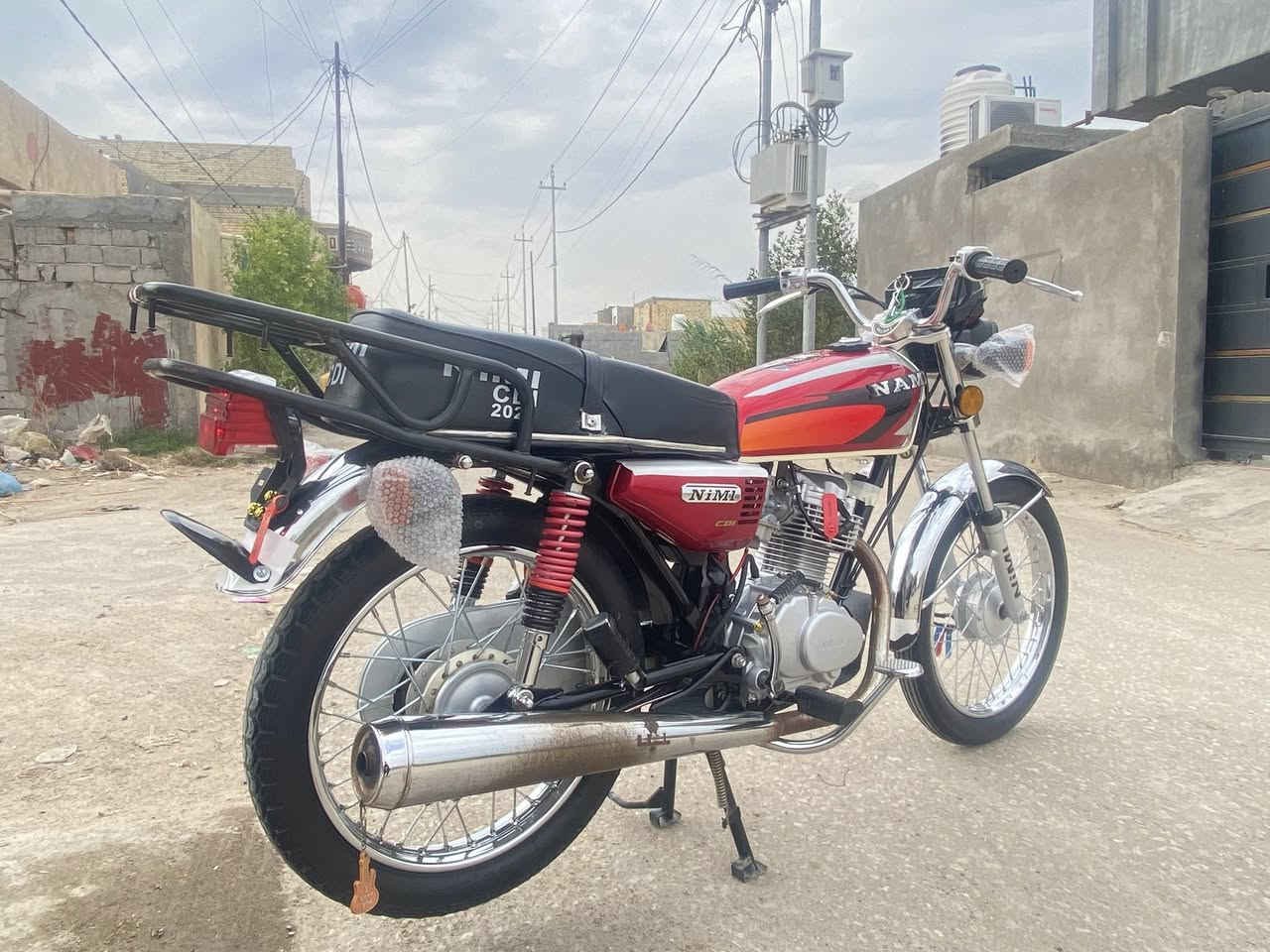 سلام عليكم للبيع نامه متياز 2025 كفاله عامه كل نقص مابيه  أوراق كامله عقل رياضي فول دراجه سعر 675 وبيه مجال حك جيه المكان حله محاويل اتصال ***********
