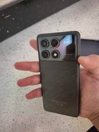 بوكو F6 برو • ٥١٢ • شاحن