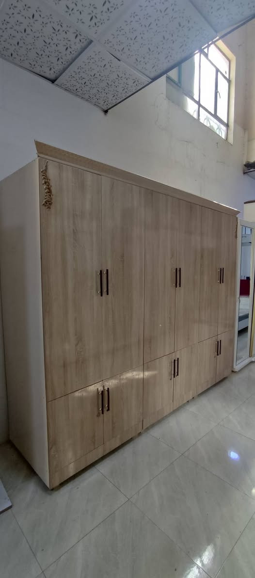 کـنتۆرێکي ده ست کرد مه وادMDF
قـوڵـي 70پـاني270به رزي230
قوفڵي 250هه زاره سه نتێ کە می نیە
بۆ معمله تیل مە کە قفلیم داناوە
پــێشـانگـاي ســه یــوان پـاڵانـي 
◀️***********
📲*********** viber
🌐کە لار-ناوبازاڕ مــه زاده کـۆنە کە  
🚛گەیاندنمان هەیە بۆ سەرجەم شارەکان🚚
↩گۆڕینەوەش ئەکەین بە 
      کەلوپەلی ناوماڵ
