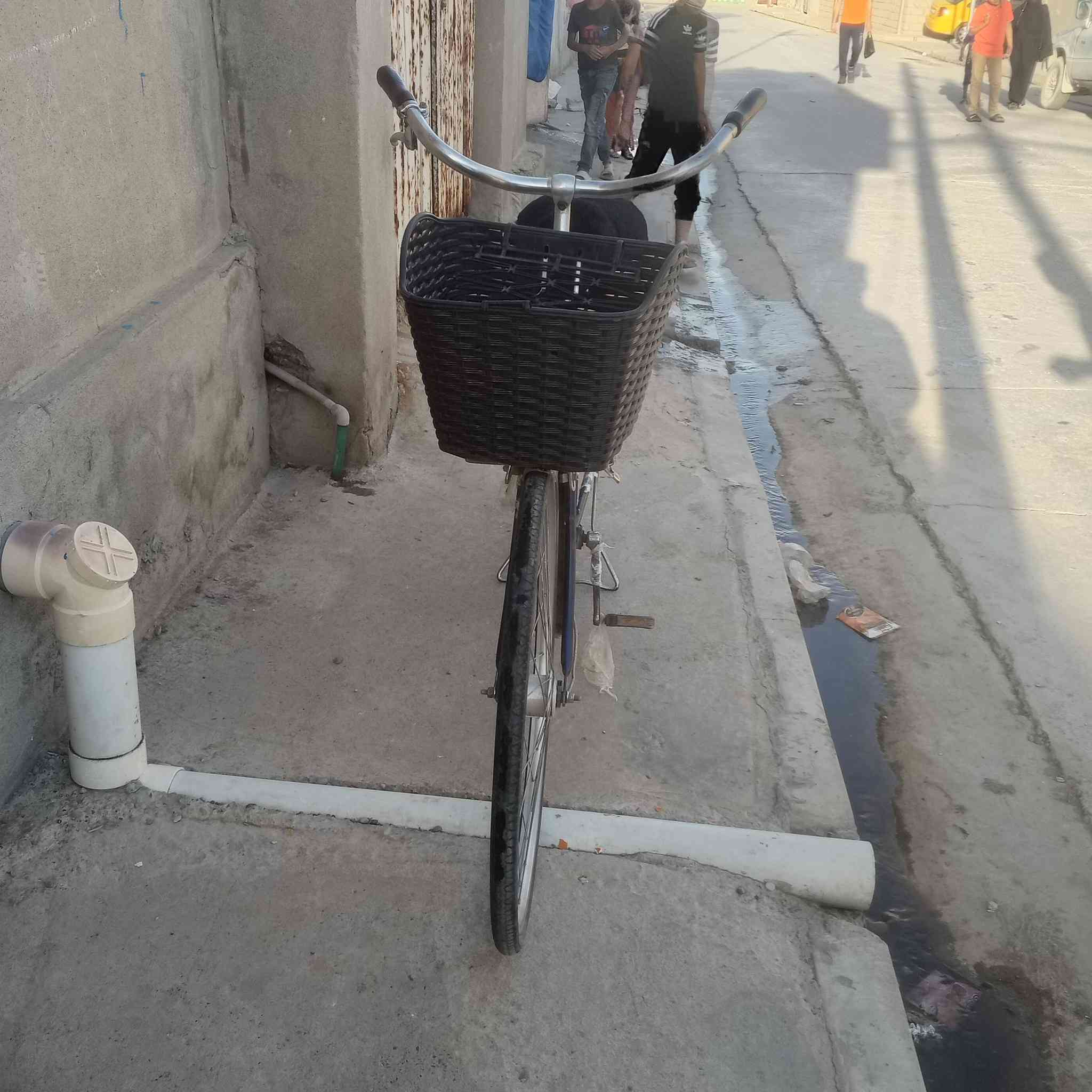 بايسكل حجم 27 مايعوزو بس قمچات

60 وبي مجال


**إذا كنت صاحب هذا الإعلان وتريد حذفه لأي سبب، رجاءا أرسل رسالة إلى الدعم الفني**