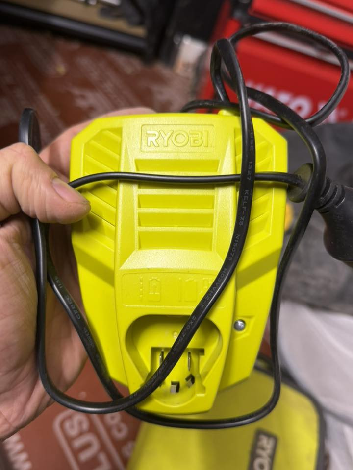 السعر 75/بغداد


**إذا كنت صاحب هذا الإعلان وتريد حذفه لأي سبب، رجاءا أرسل رسالة إلى الدعم الفني**