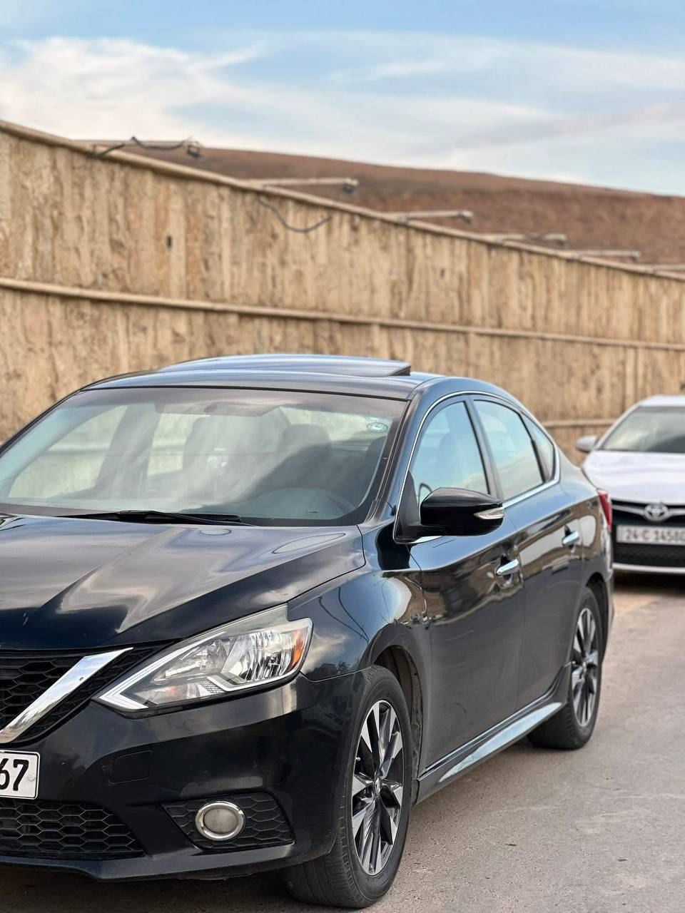 سياره للبيع سنترا موديل 2017
فول موصفات 1/1
الوان اسود 
ضرر السياره
بارد فقط  البوند و الجاملغ ال يمين 
السياره مكانها موصل 
السعر 117 بيها مجال 
***********
