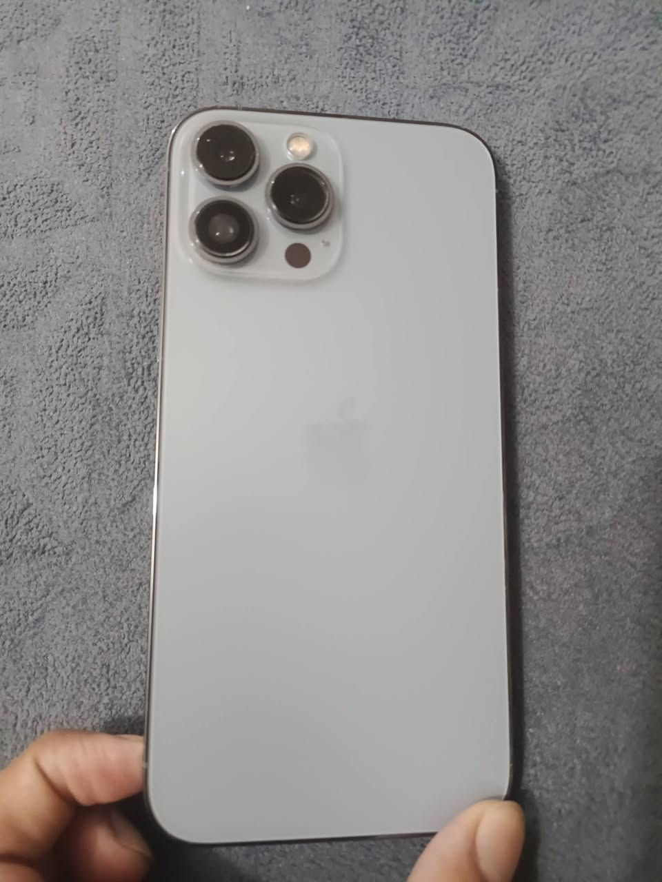 13 برو ماكس لون بحري 
امريكي 
بطاريه 84 
كلشي ممبدل بي


**إذا كنت صاحب هذا الإعلان وتريد حذفه لأي سبب، رجاءا أرسل رسالة إلى الدعم الفني**