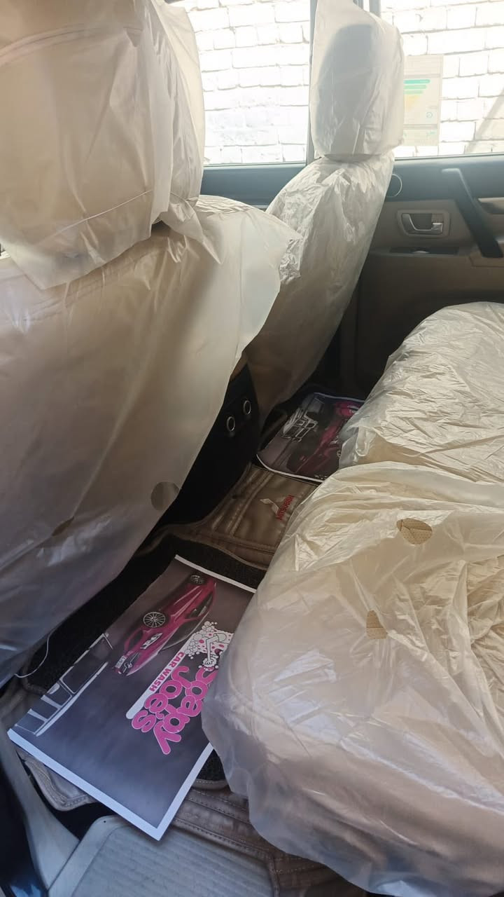 سلام عليكم باجيرو حبتور 2010 محرك 3800 6سندر اعلى فئه في الباجيرو
فول موصفات

كأمره خلفيه

مثبت سرعه

فتحه سقف

تحكم استيرن جهتين

دمام صوت

ثلاث قطع تبريد

شاشه كبيره

شاشه ترحيبيه

مري شفط كهرباء 

نظام خرائط

نظام تحكم في السماعات 

مانع انزلاق

تخم تاير جديد 

سعر 130$

رقم ***********

سياره بسمي تحويل ثاني يوم رقم سياره سليمانيه

مكاني بغداد شهداء البياع
